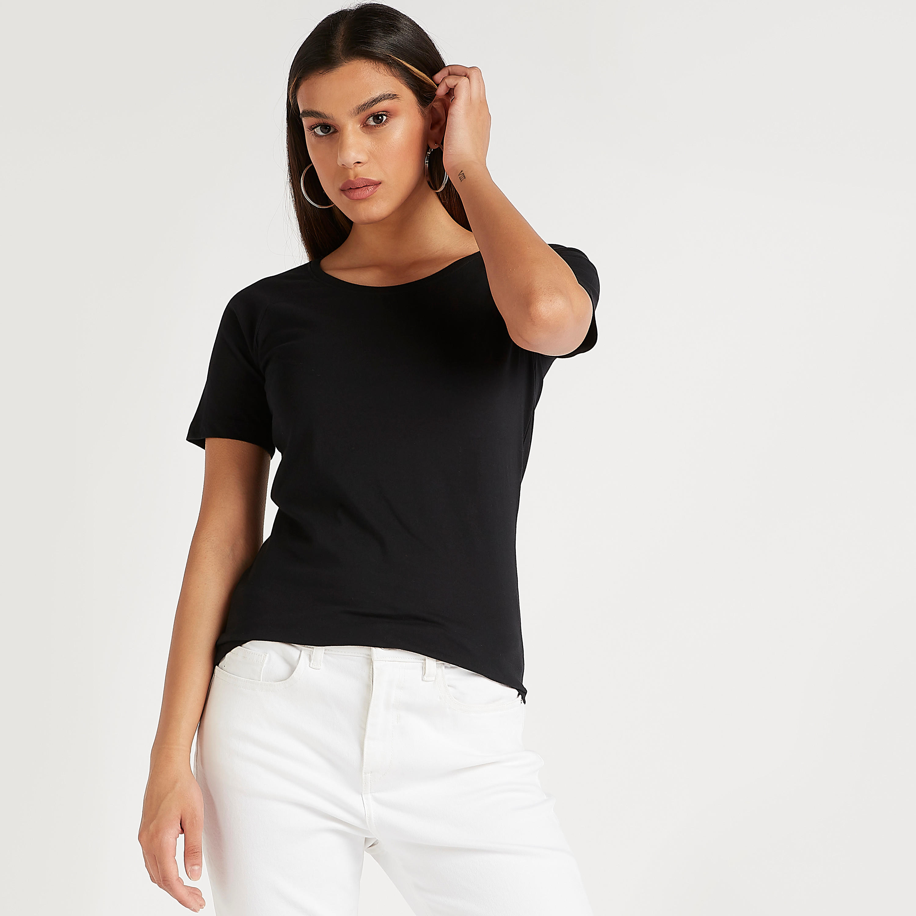 تيشيرت سادة بياقة مستديرة وأكمام قصيرة-women-clothing-tshirts-image-5