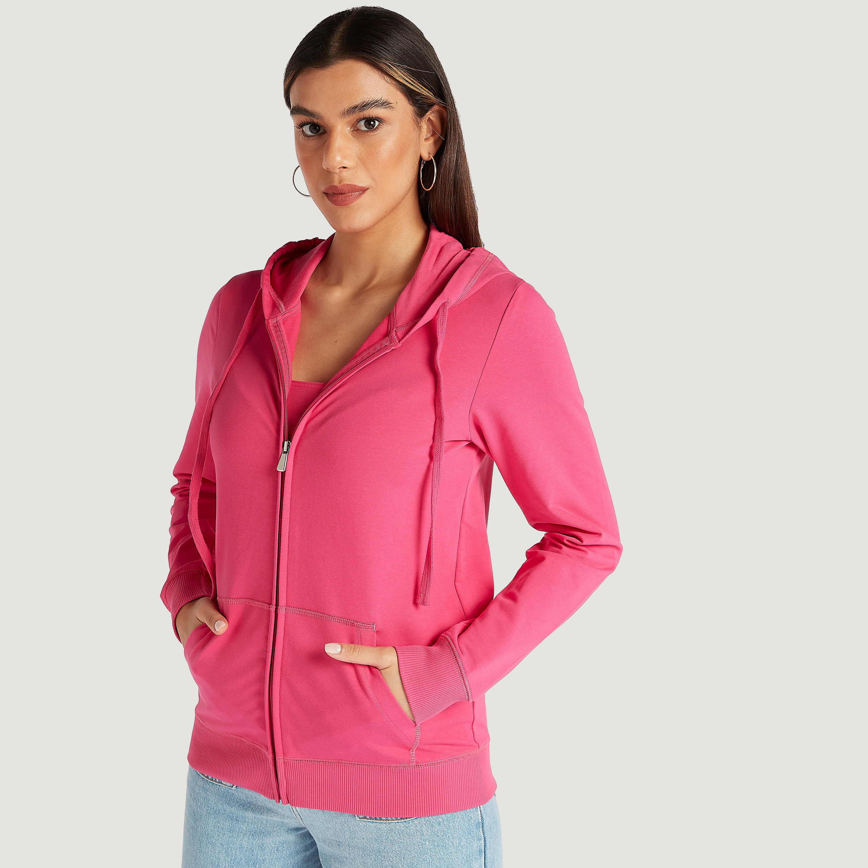هودي سادة بسحّاب وأكمام طويلة وجيوب-women-winterwear-hoodiesandsweatshirts-sweatshirts-image-1
