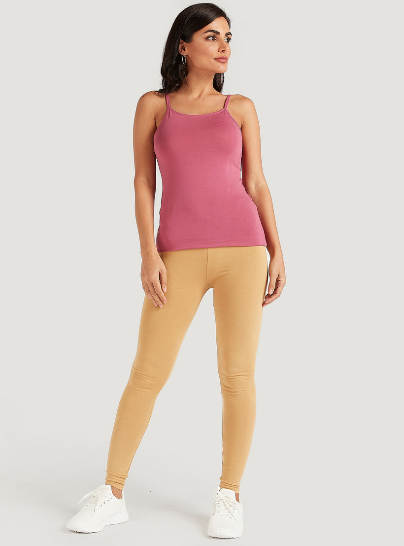 فيست سادة بياقة عميقة وحمّالات رفيعة-women-clothing-tshirts-image-3