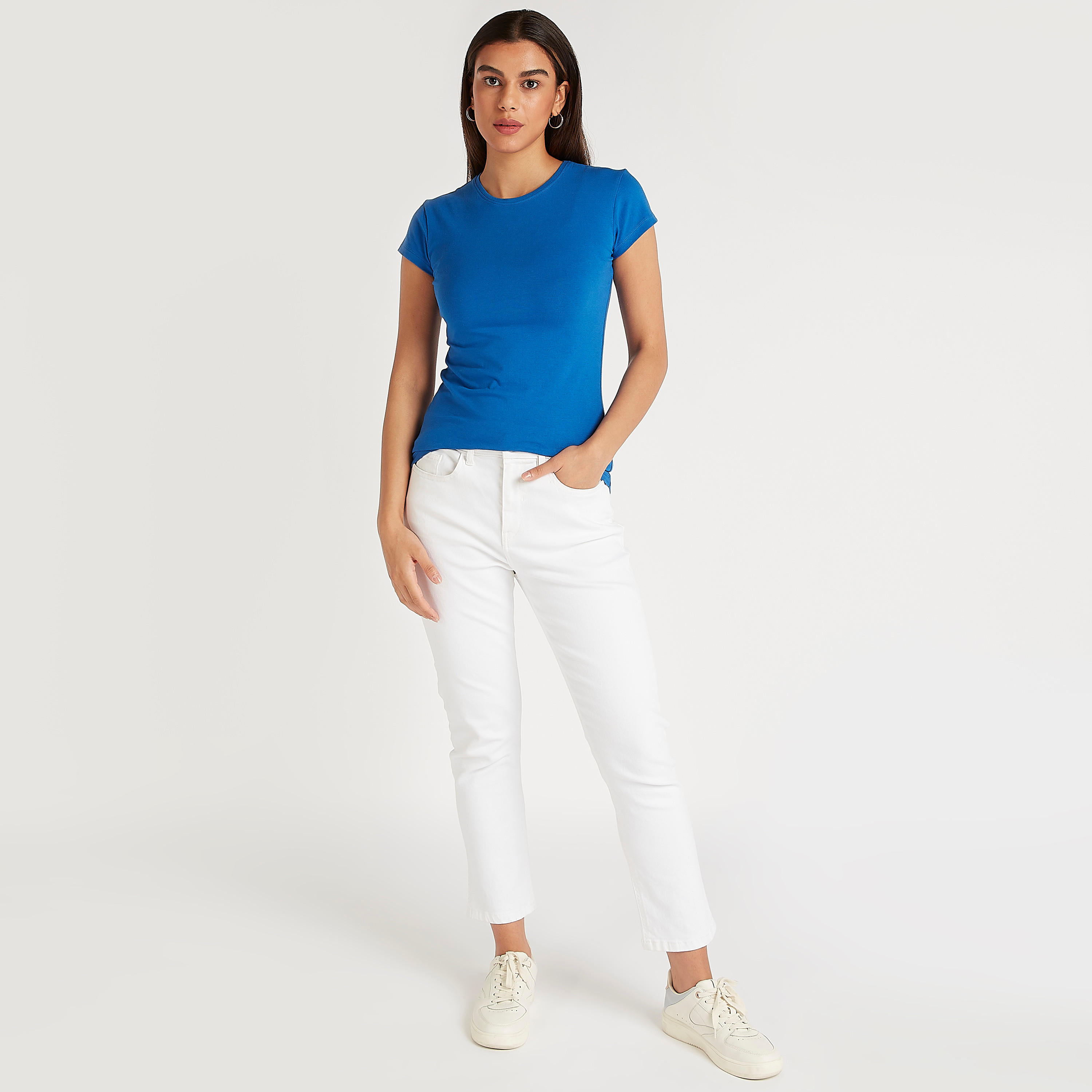 تيشيرت سادة بياقة ضيّقة وأكمام كاب-women-clothing-tshirts-image-3