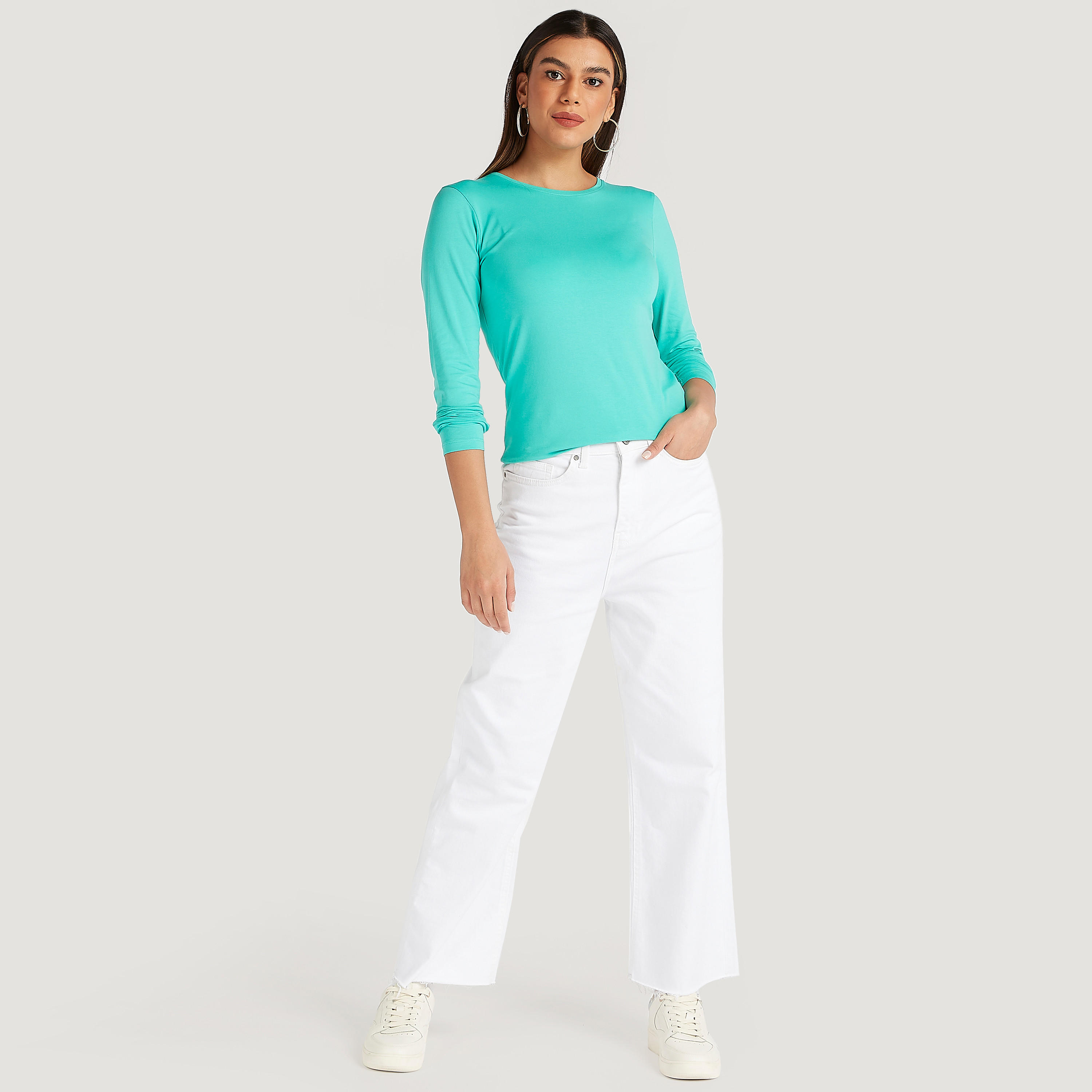تيشيرت سادة بياقة ضيّقة وأكمام طويلة-women-clothing-tshirts-image-4