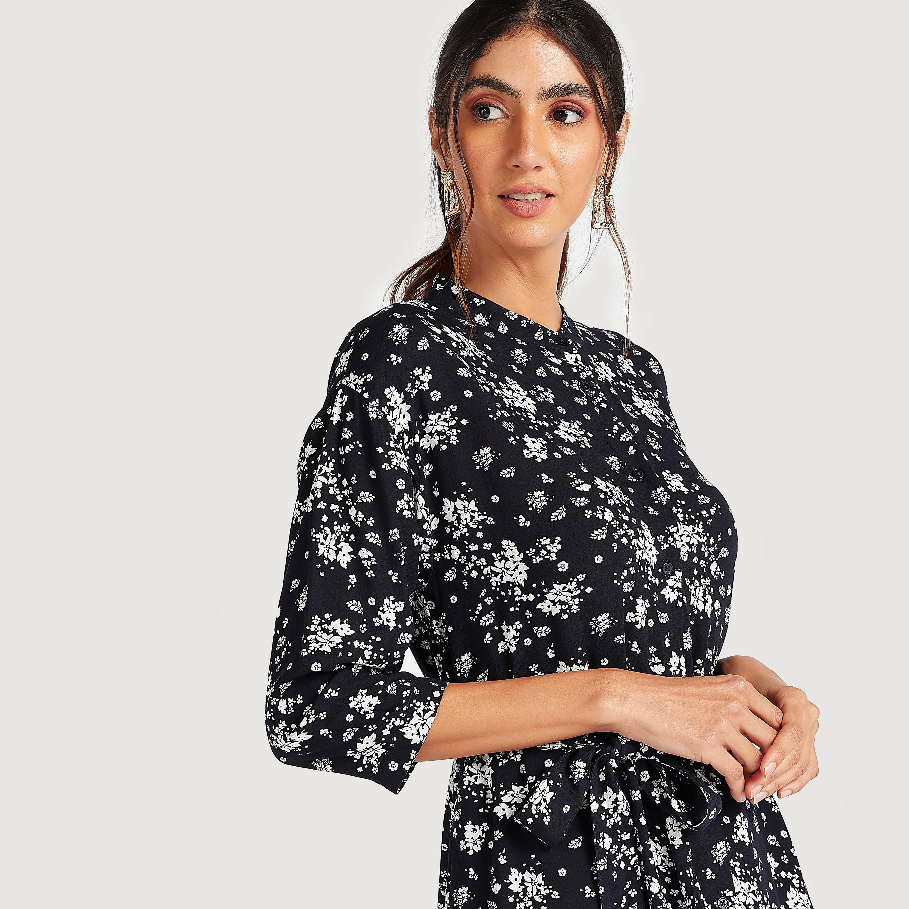 فستان ميدي بطبعات أزهار وأربطة وأكمام 3/4-women-clothing-dresses-image-3
