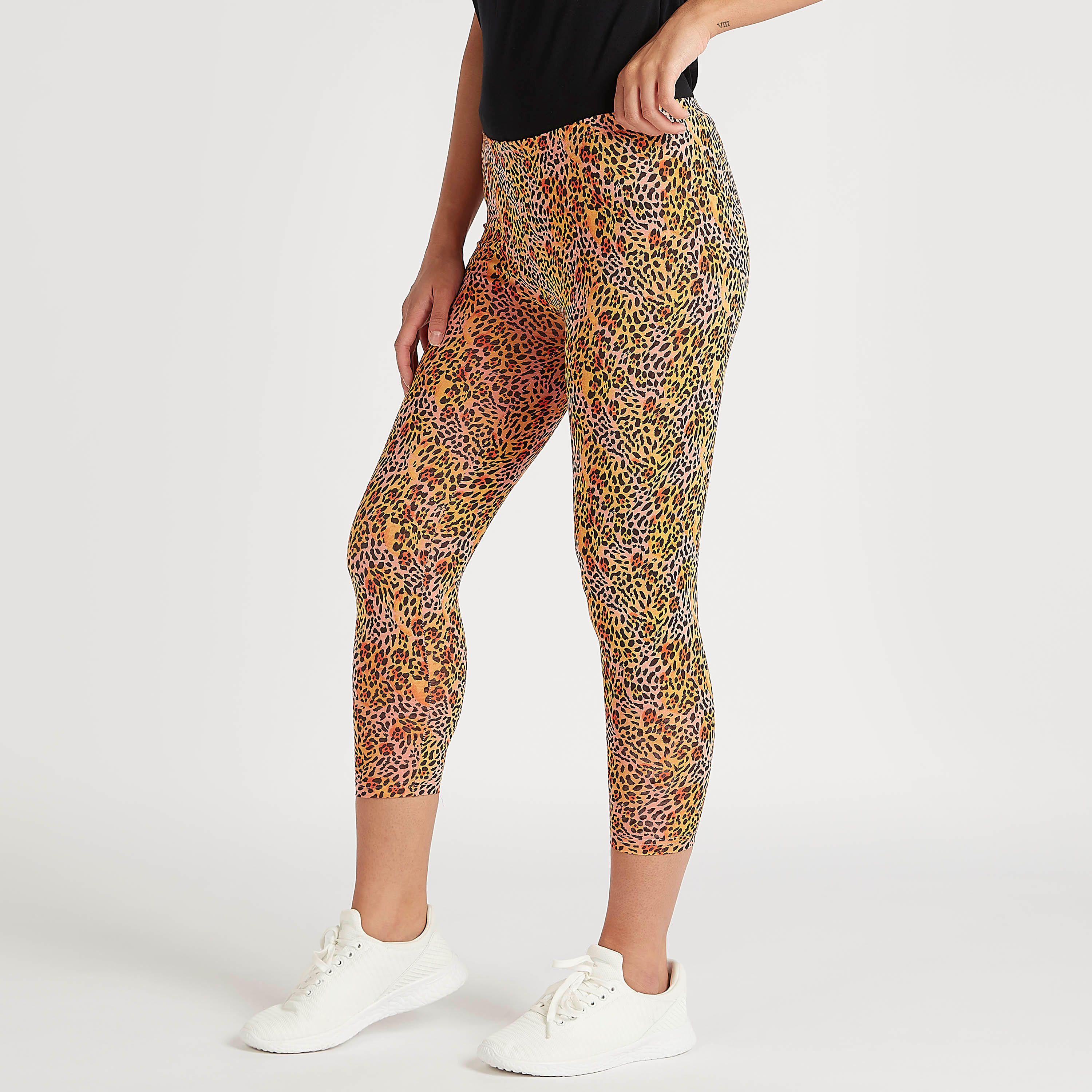 بنطلون ليقنز سكيني فيت بطبعات حيوانات وخصر مطّاطي-women-clothing-bottoms-leggings-image-1