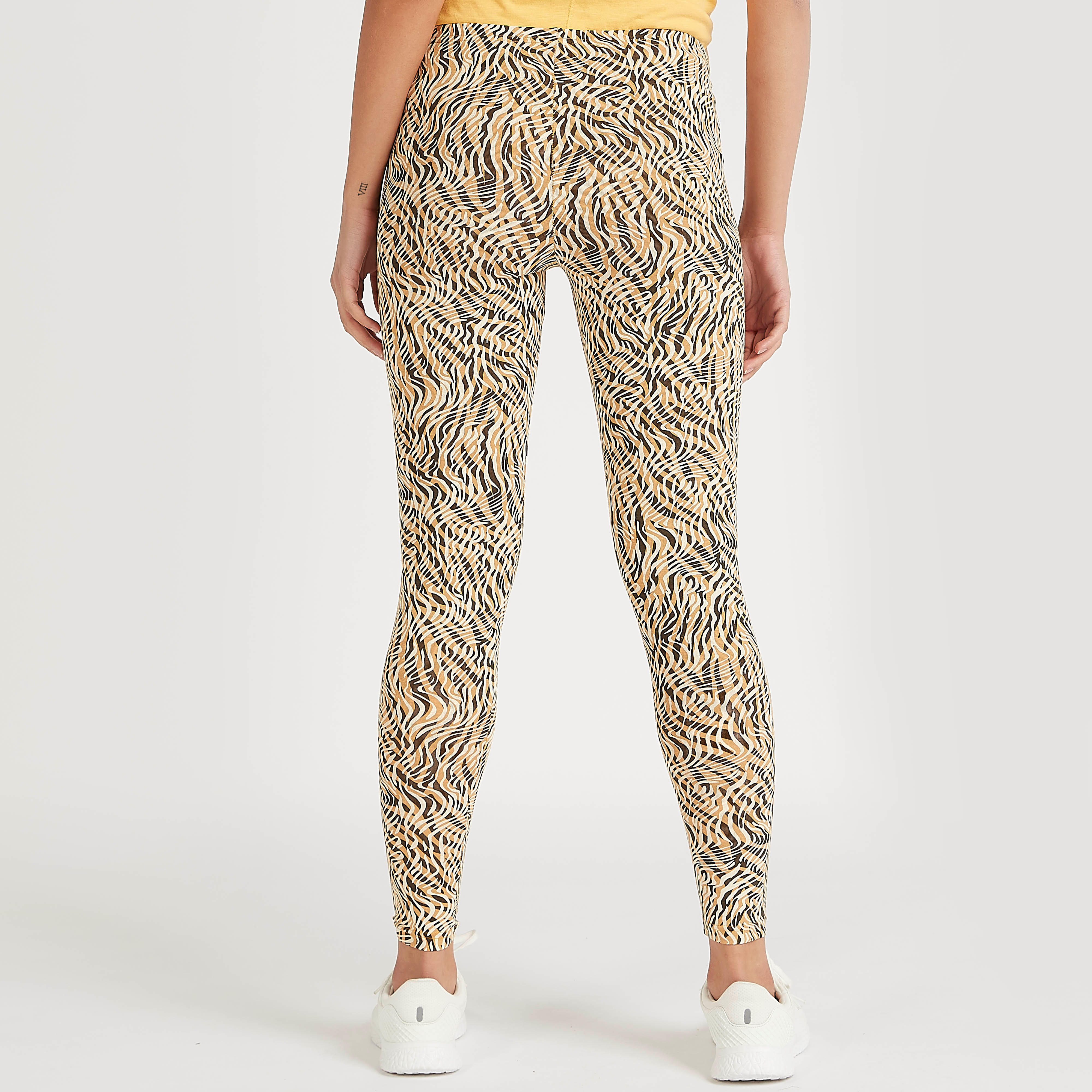 بنطلون ليقنز سكيني فيت بطول الكاحل وطبعات وخصر مطّاطي-women-clothing-bottoms-leggings-image-4