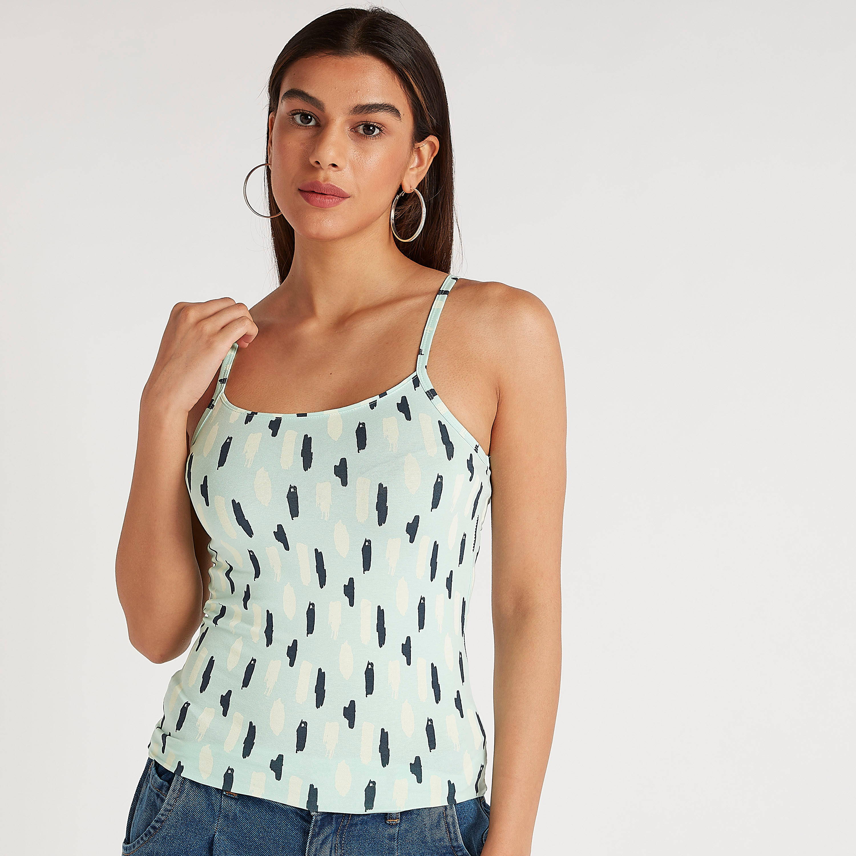 فيست دون أكمام بطبعات وياقة عميقة-women-clothing-tshirts-image-1