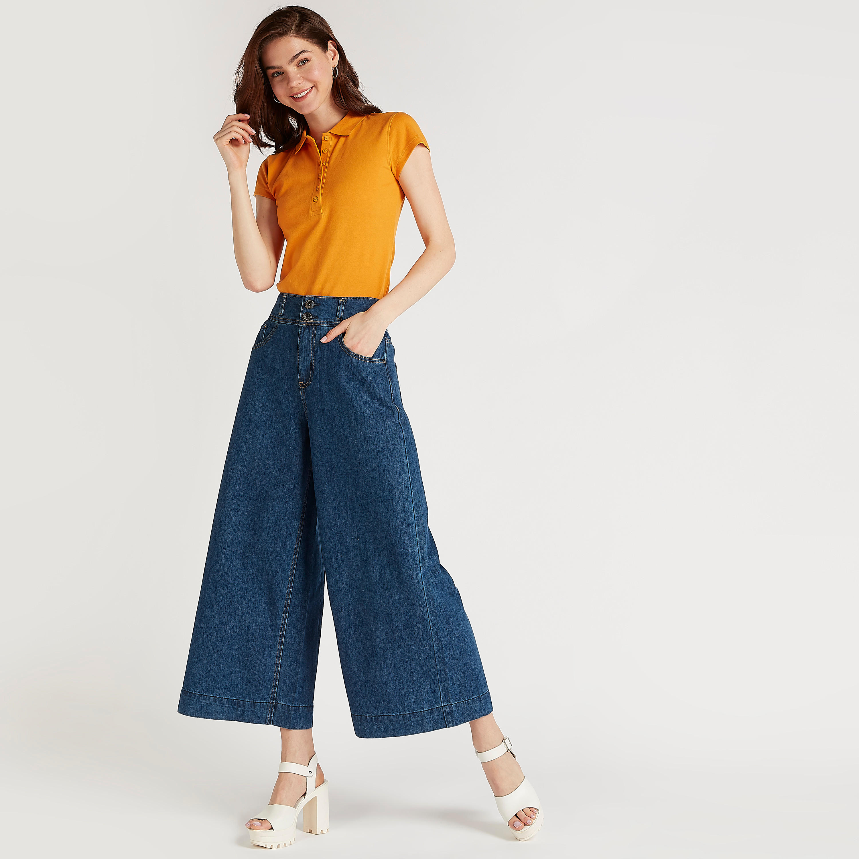 تيشيرت بولو سادة بأكمام كاب-women-clothing-tshirts-image-4