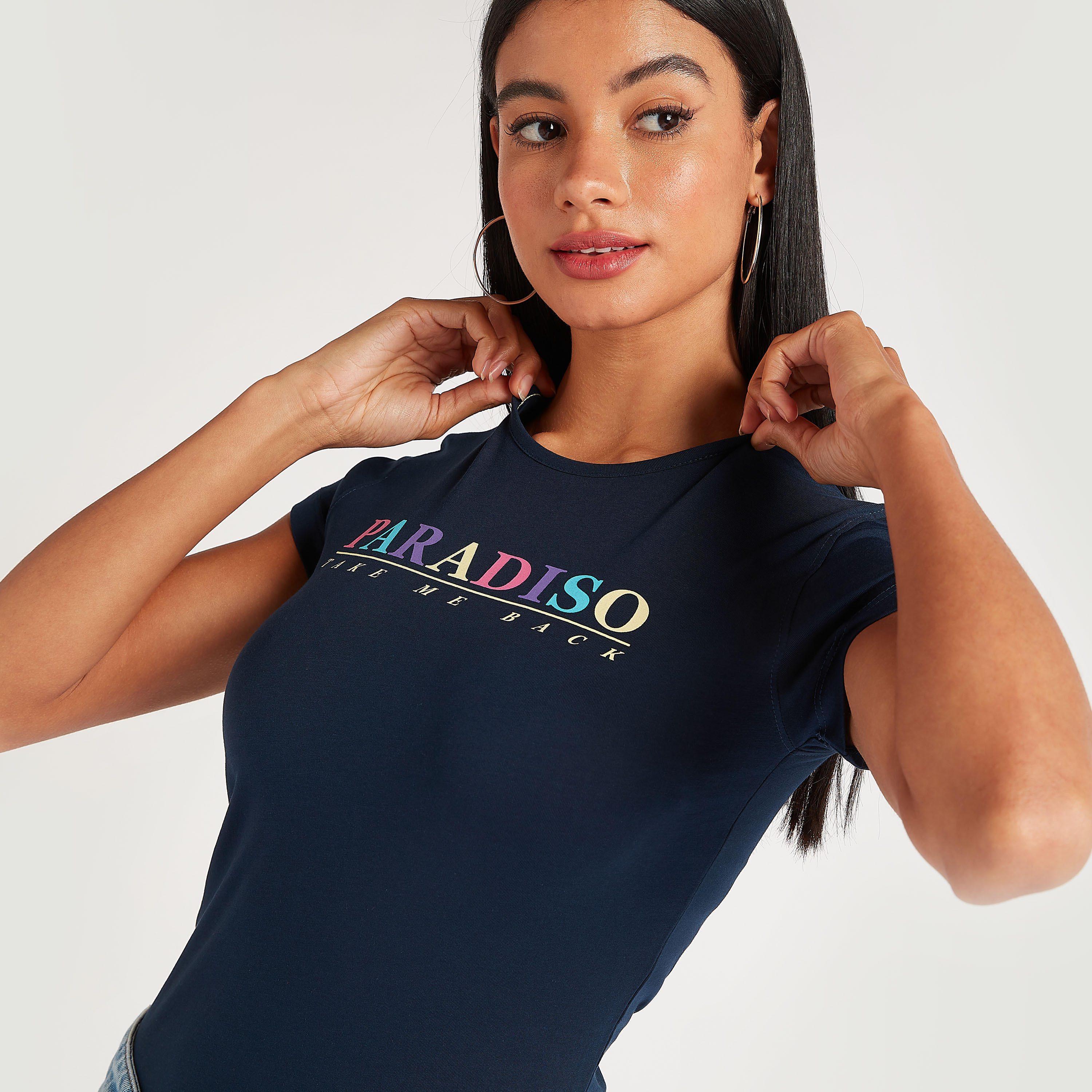 تيشيرت بياقة ضيّقة وأكمام كاب وطَبعات-women-clothing-tshirts-image-4