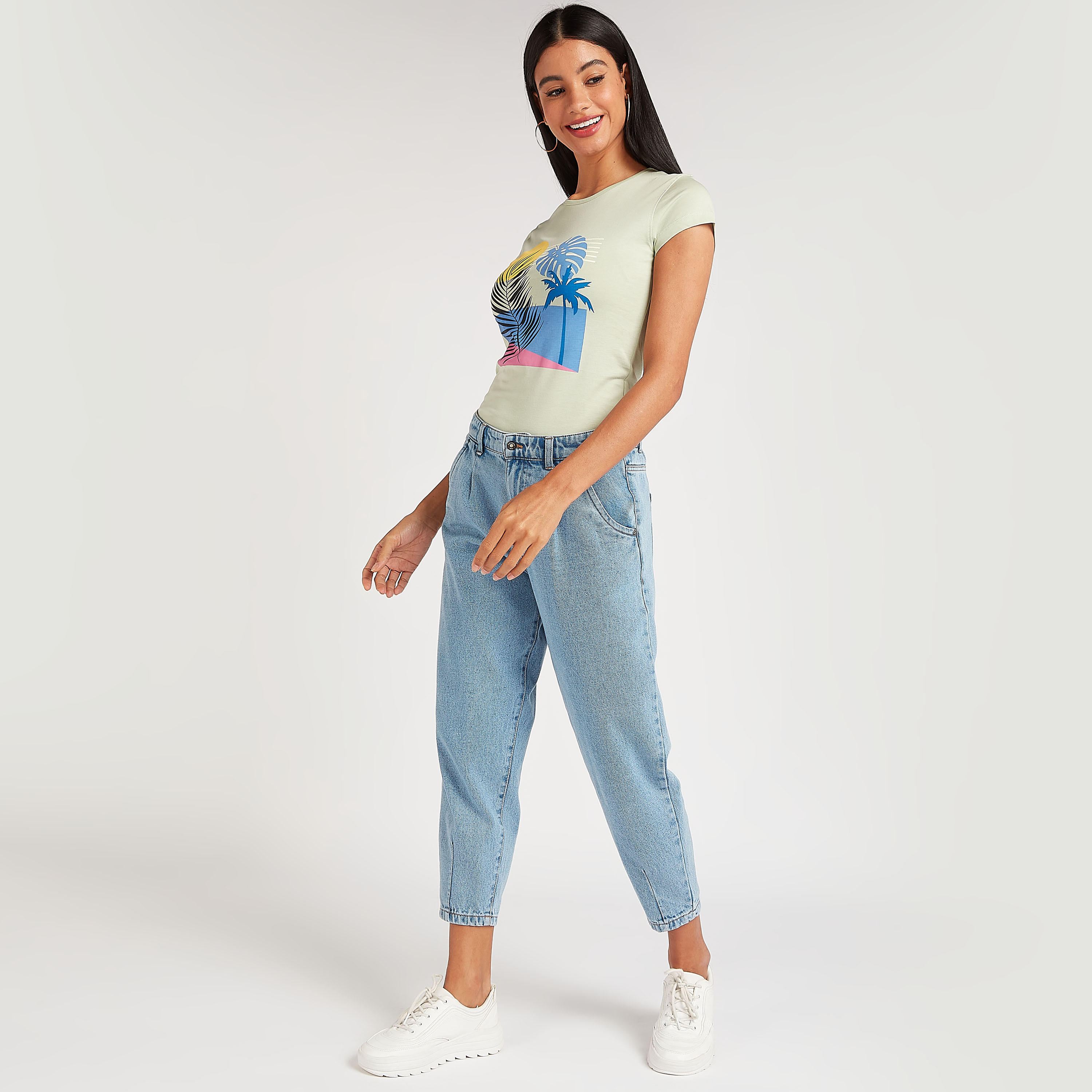 تيشيرت بياقة ضيّقة وأكمام كاب وطَبعات-women-clothing-tshirts-image-3