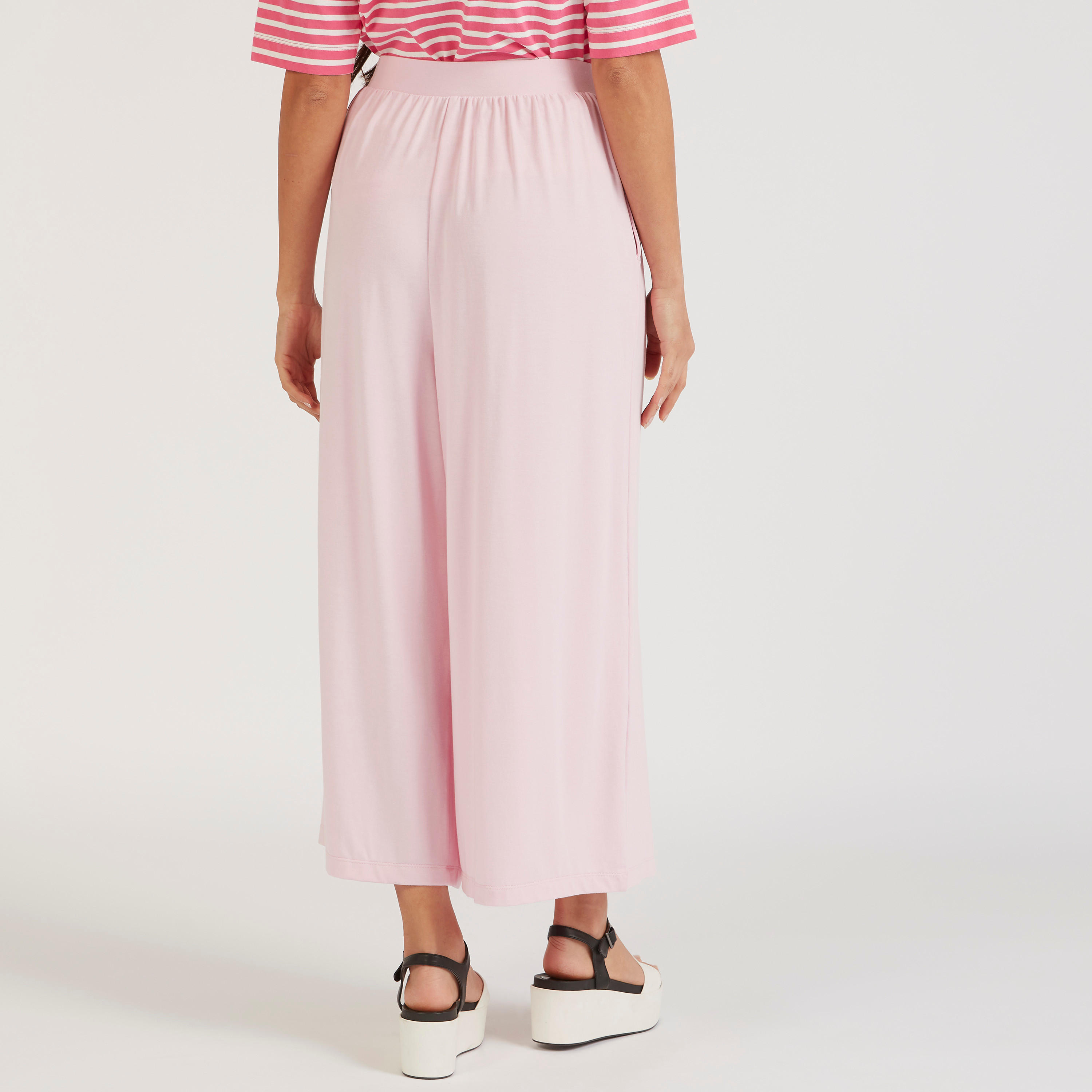 بنطلون بالازو بارز الملمس بخصر مطّاطي-women-clothing-bottoms-trousers-image-4