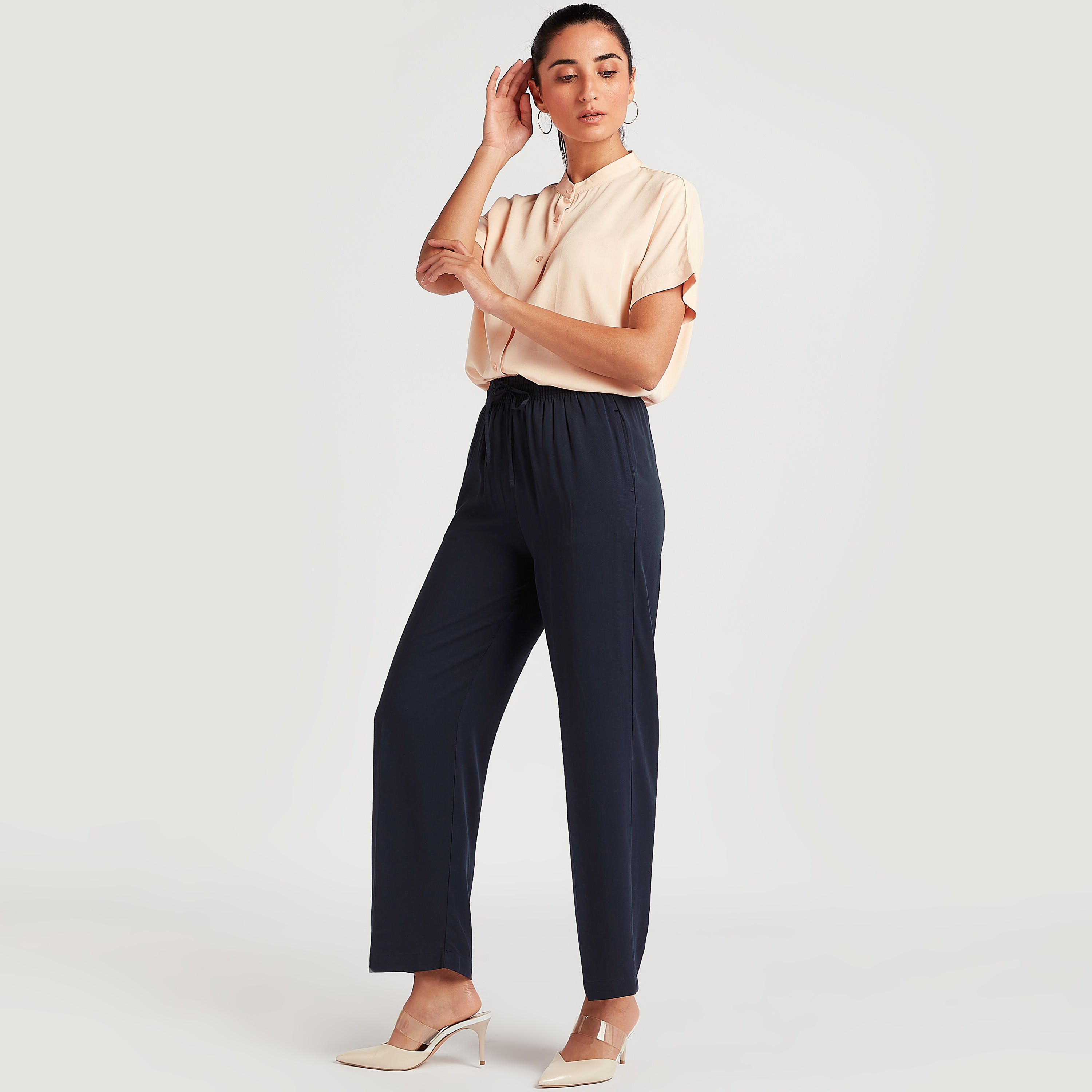 قميص سادة بياقة ماندارين وأكمام قصيرة-women-clothing-shirtsandblouses-shirts-image-2
