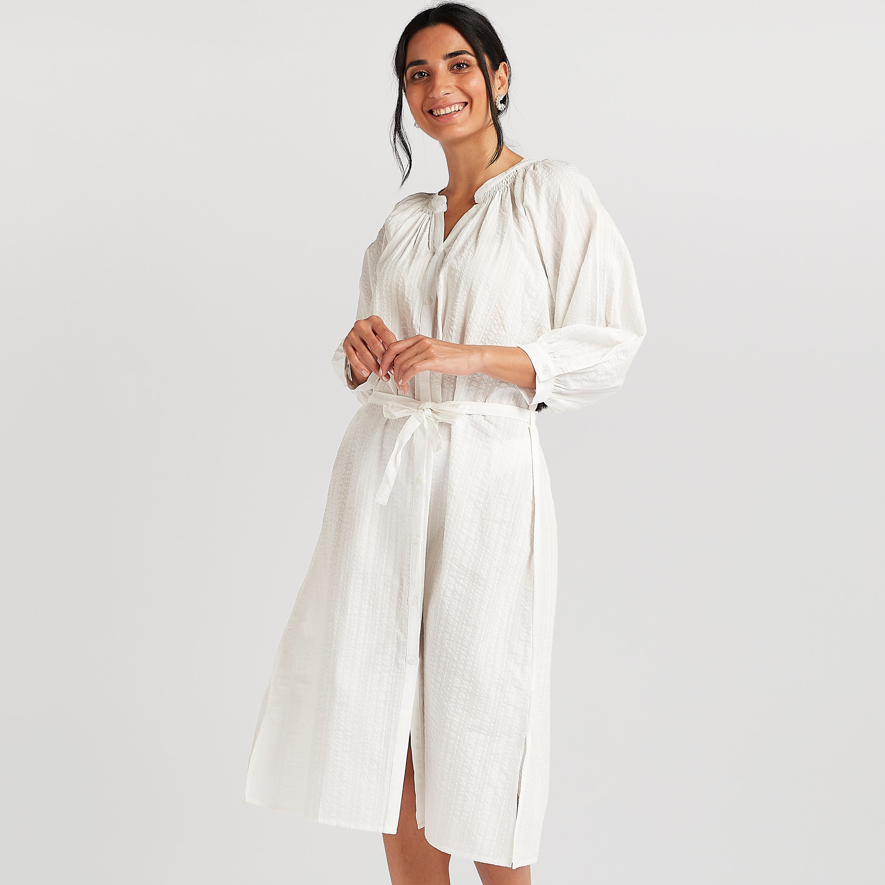 فستان قميص ميدي بارز الملمس وحزام رباط-women-clothing-dresses-image-2