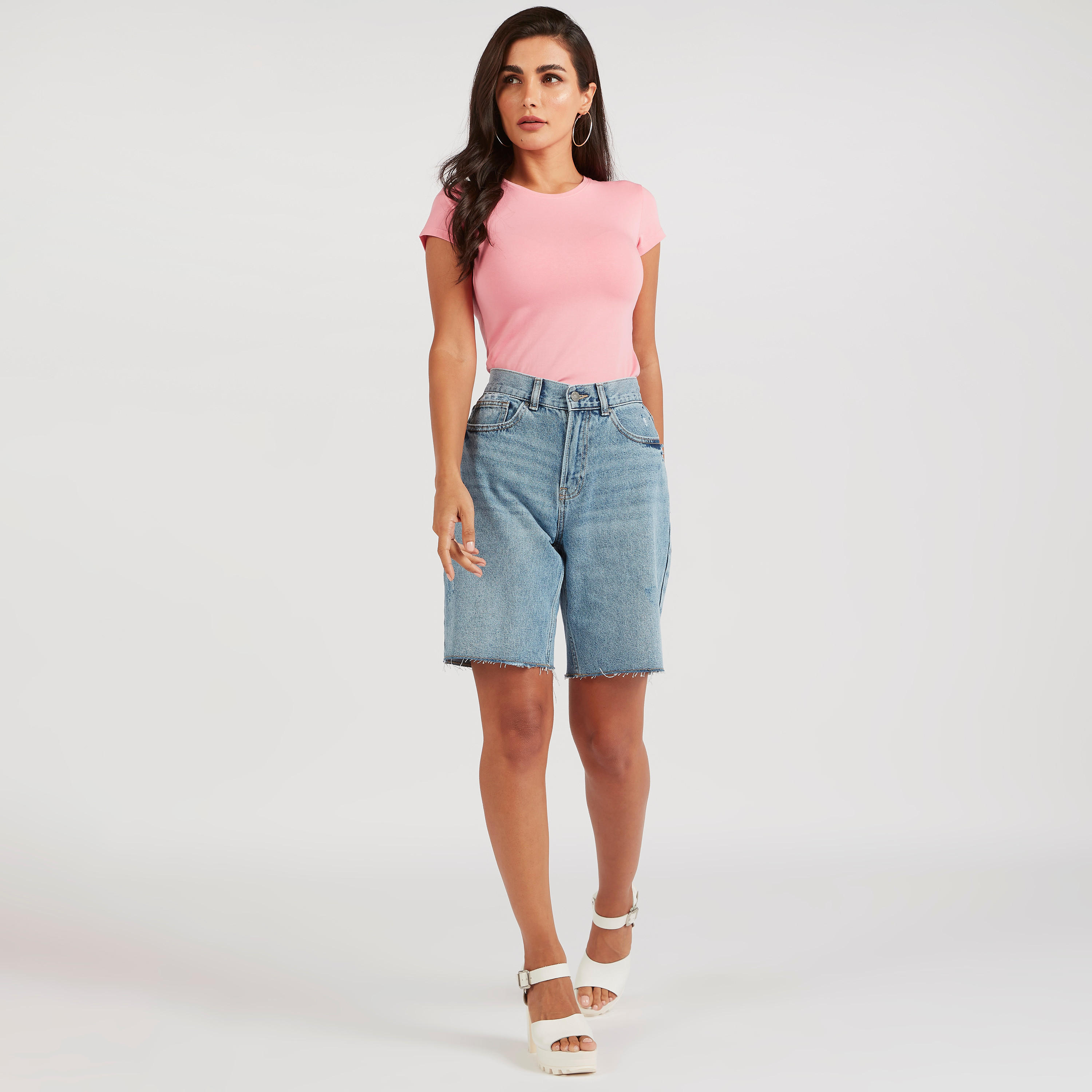 تيشيرت سادة بياقة ضيّقة وأكمام كاب-women-clothing-tshirts-image-3