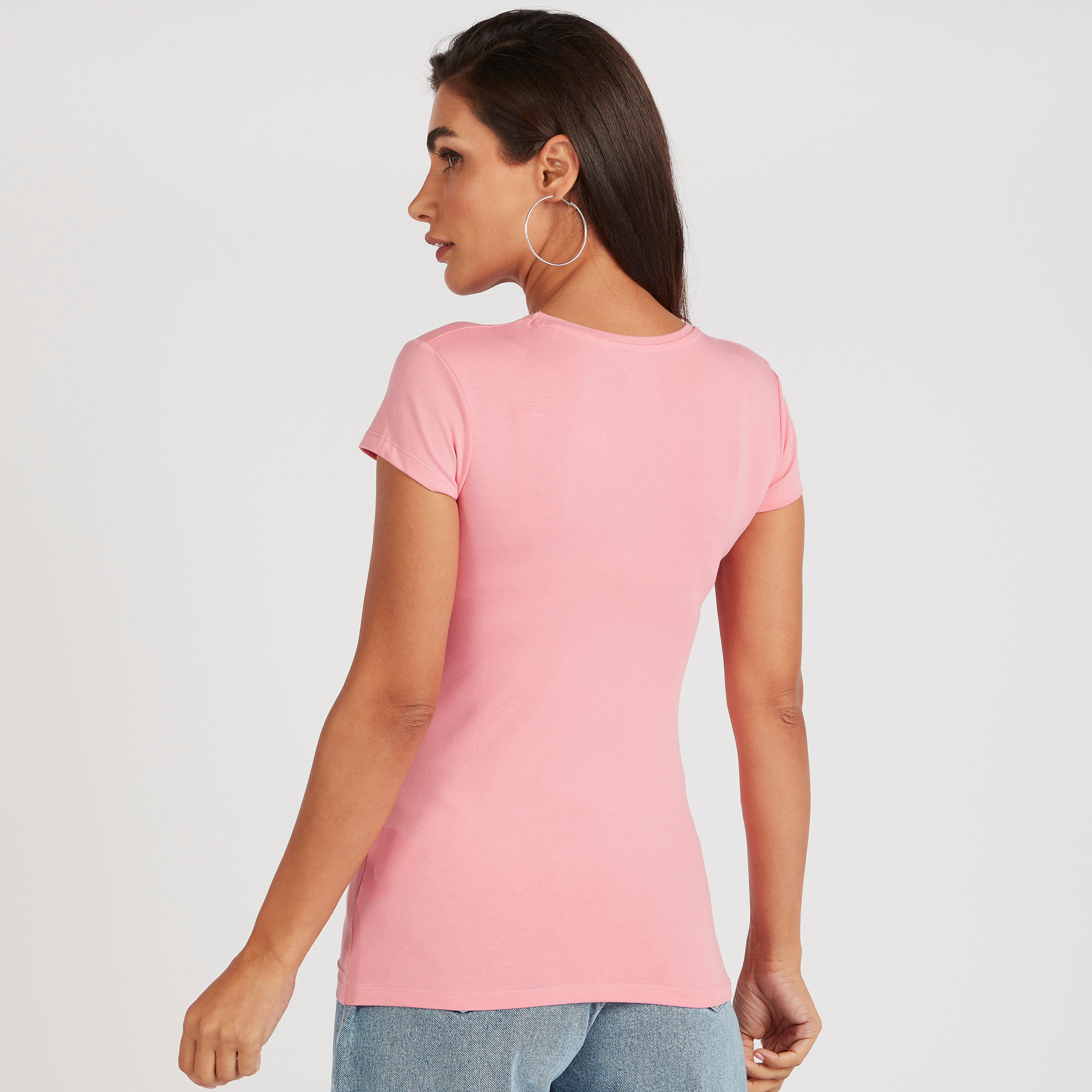 تيشيرت سادة بياقة ضيّقة وأكمام كاب-women-clothing-tshirts-image-1