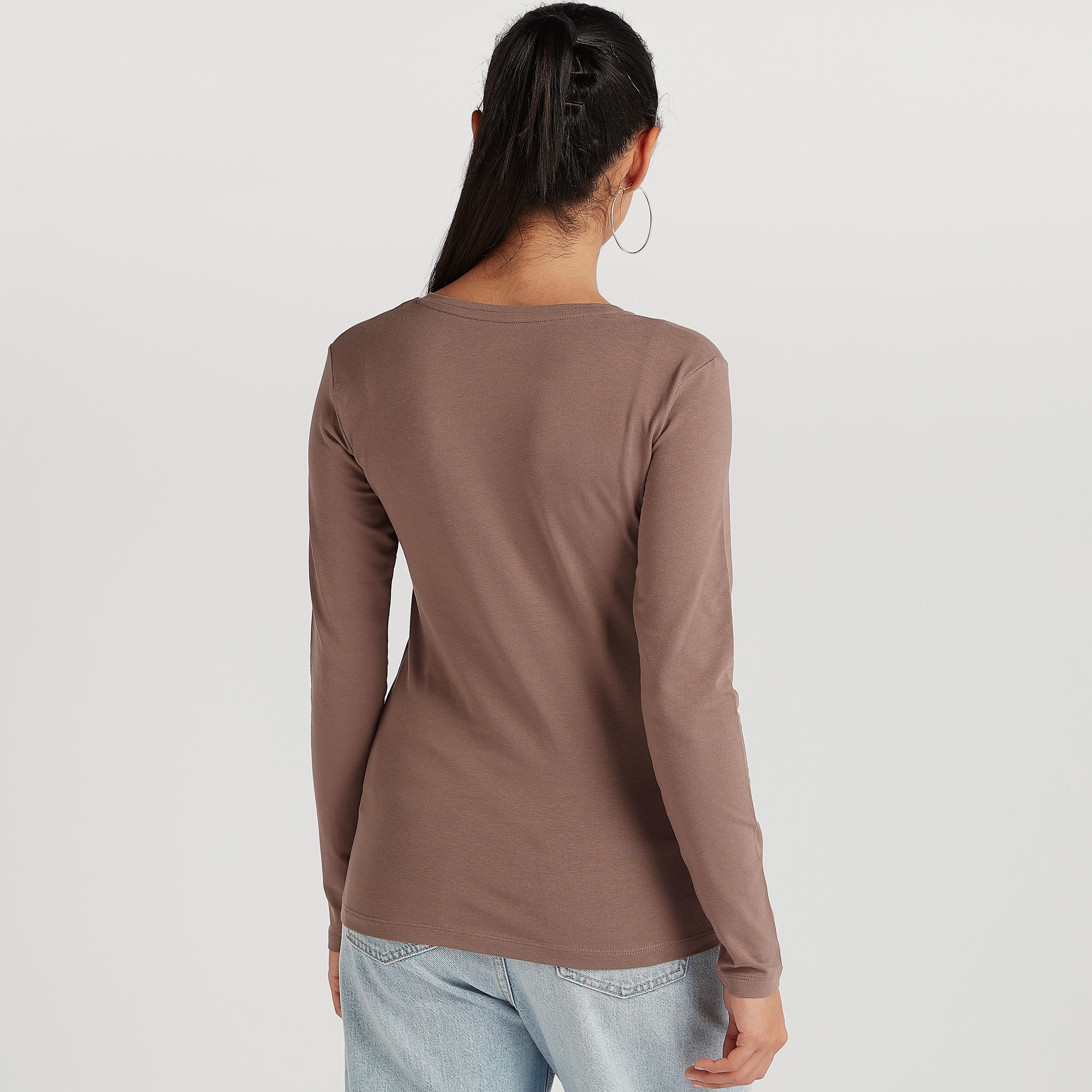 Solid T-shirt with V-neck and Long Sleeves-women-clothing-tshirts-image-4