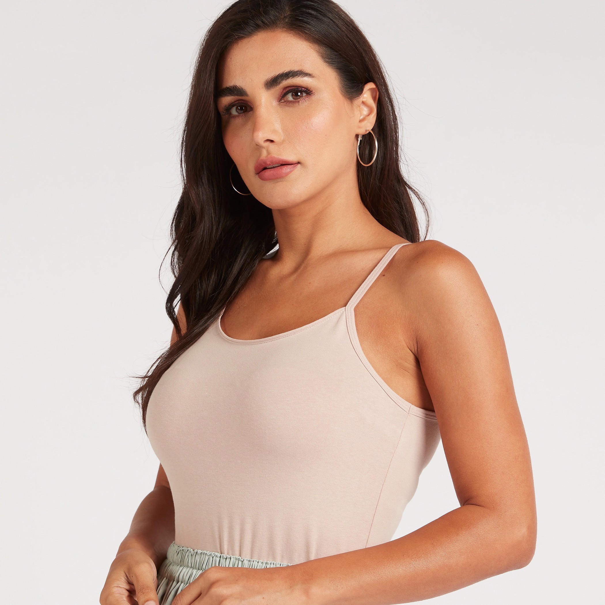 فيست سادة بياقة عميقة وأحزمة رفيعة-women-clothing-tshirts-image-3