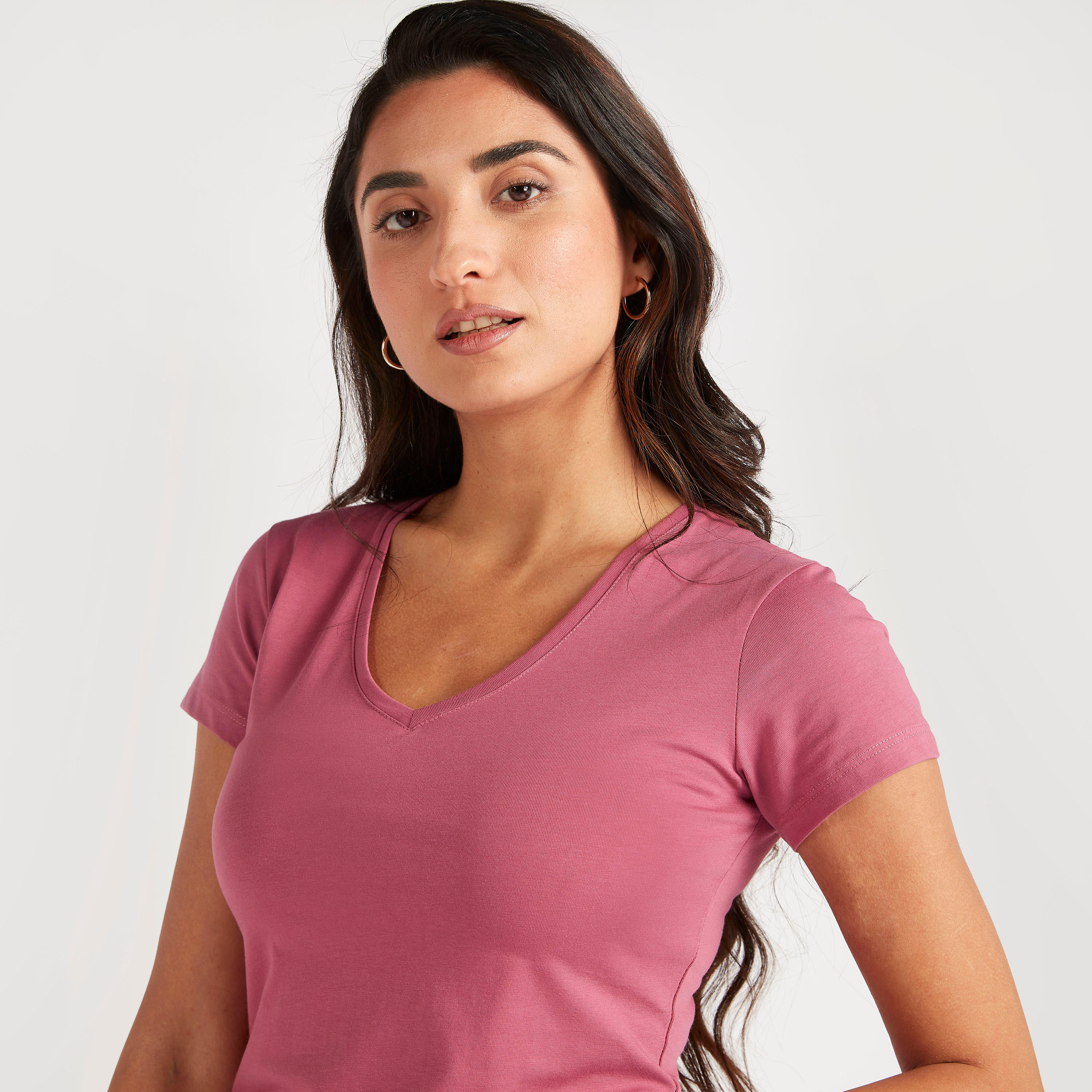 تيشيرت سادة بياقة V وأكمام كاب-women-clothing-tshirts-image-3