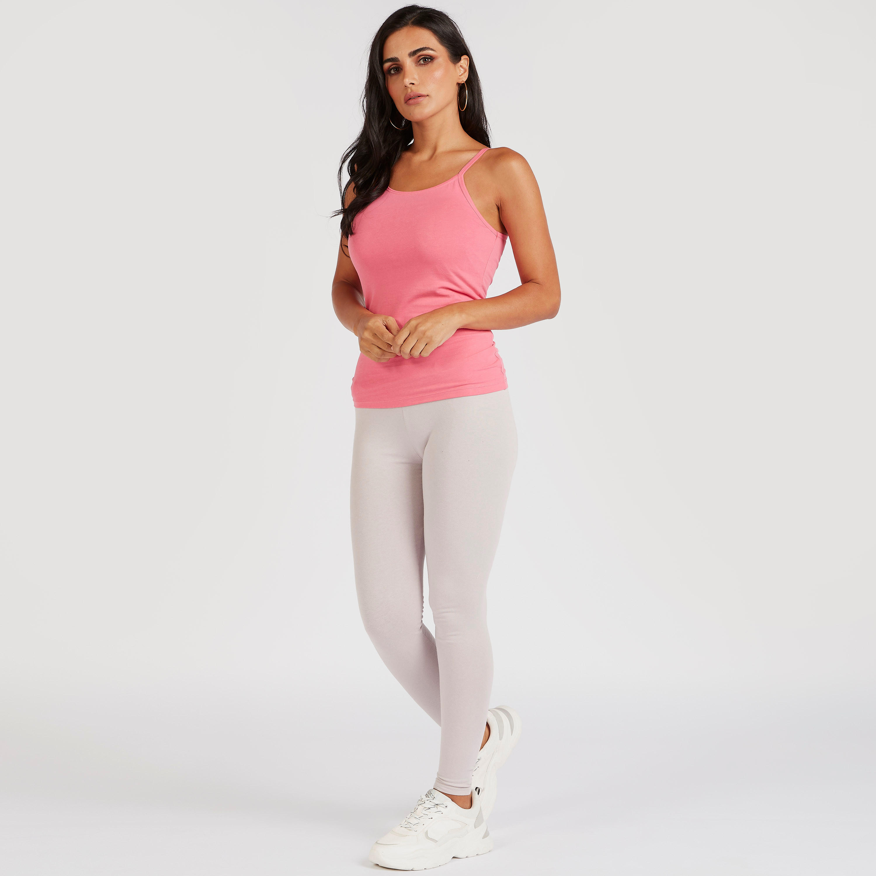 بلوزة كامي سادة بياقة عميقة وأحزمة رفيعة-women-clothing-tshirts-image-2