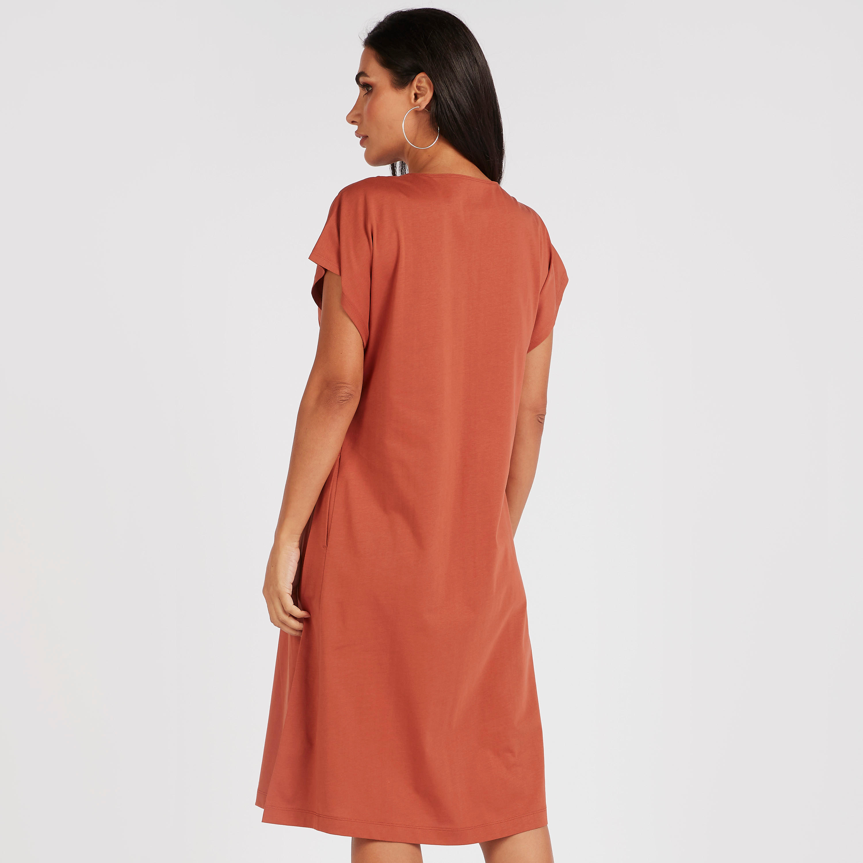 فستان ميدي سادة بياقة V وأكمام كاب-women-clothing-dresses-image-2