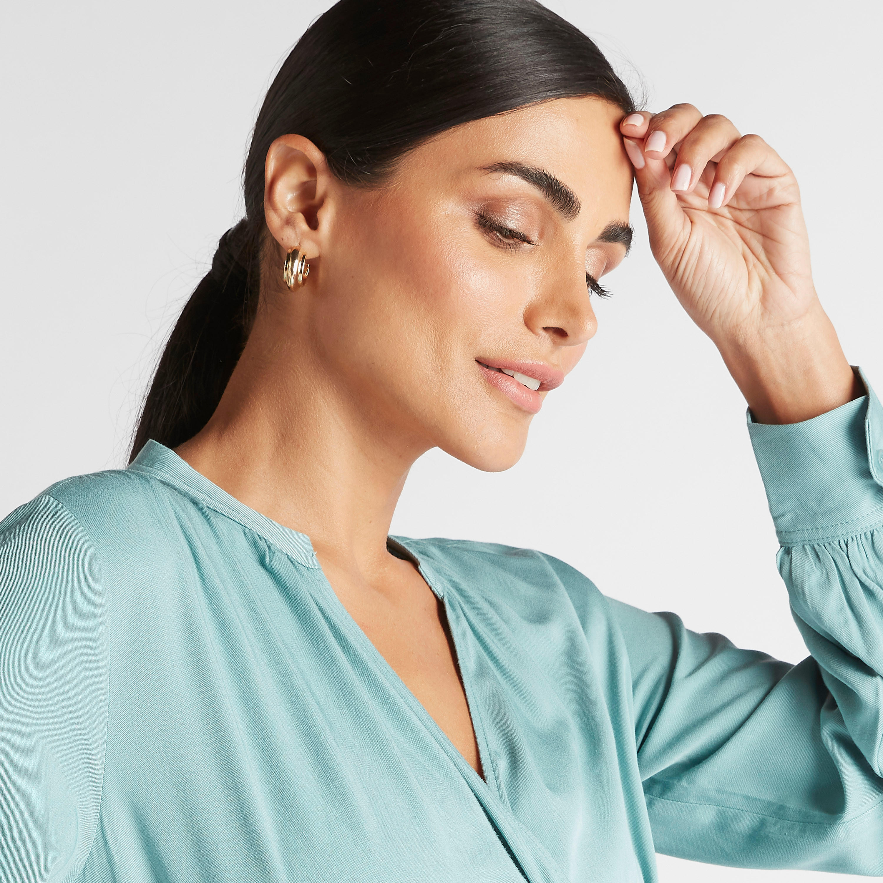 فستان إيه لاين ميدي سادة بياقة v وأكمام طويلة-women-clothing-dresses-image-5
