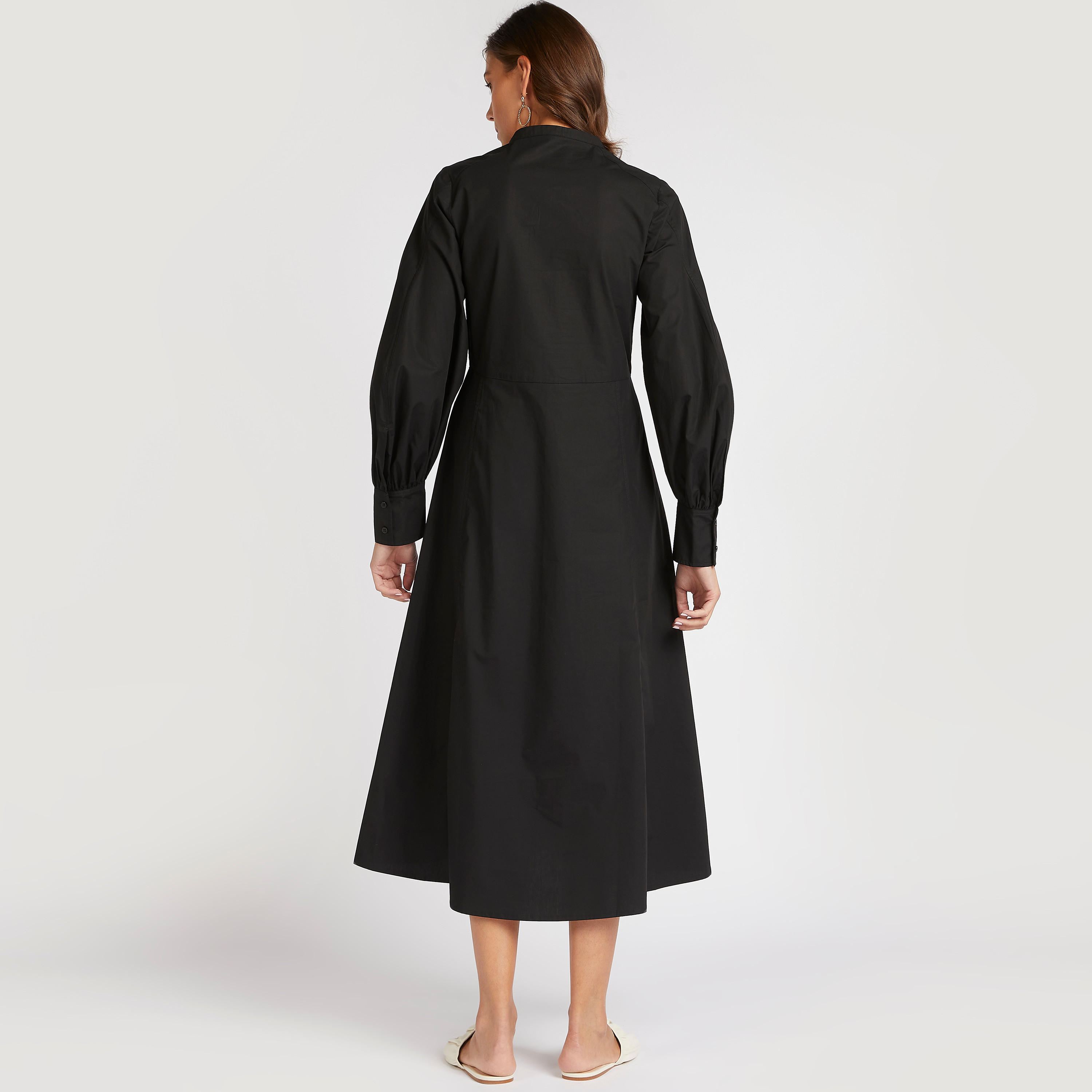 فستان قميص سادة ميدي بياقة ماندرين وأكمام بيشوب-women-clothing-dresses-image-4
