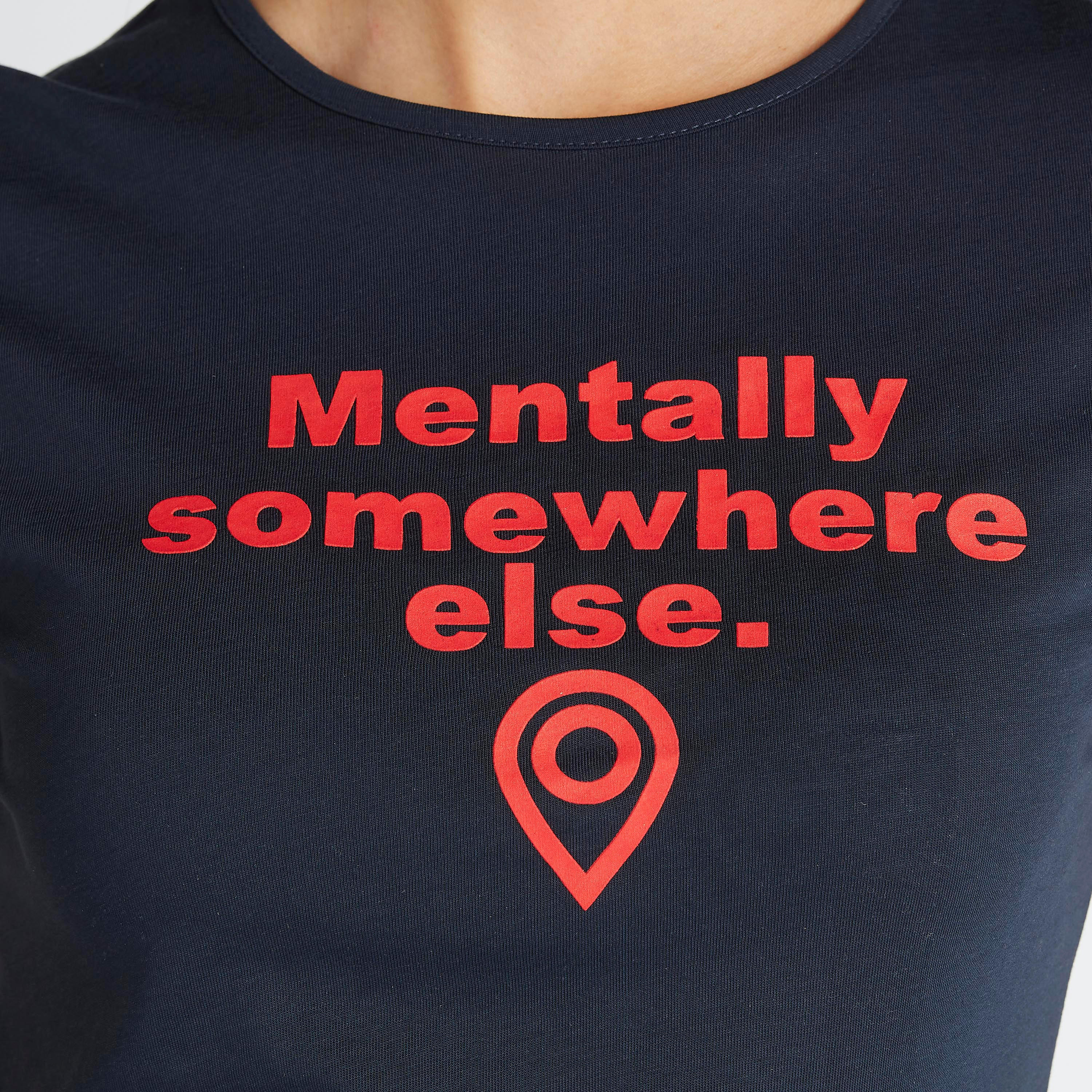 تيشيرت بياقة ضيّقة وأكمام كاب وطبعات-women-clothing-tshirts-image-1