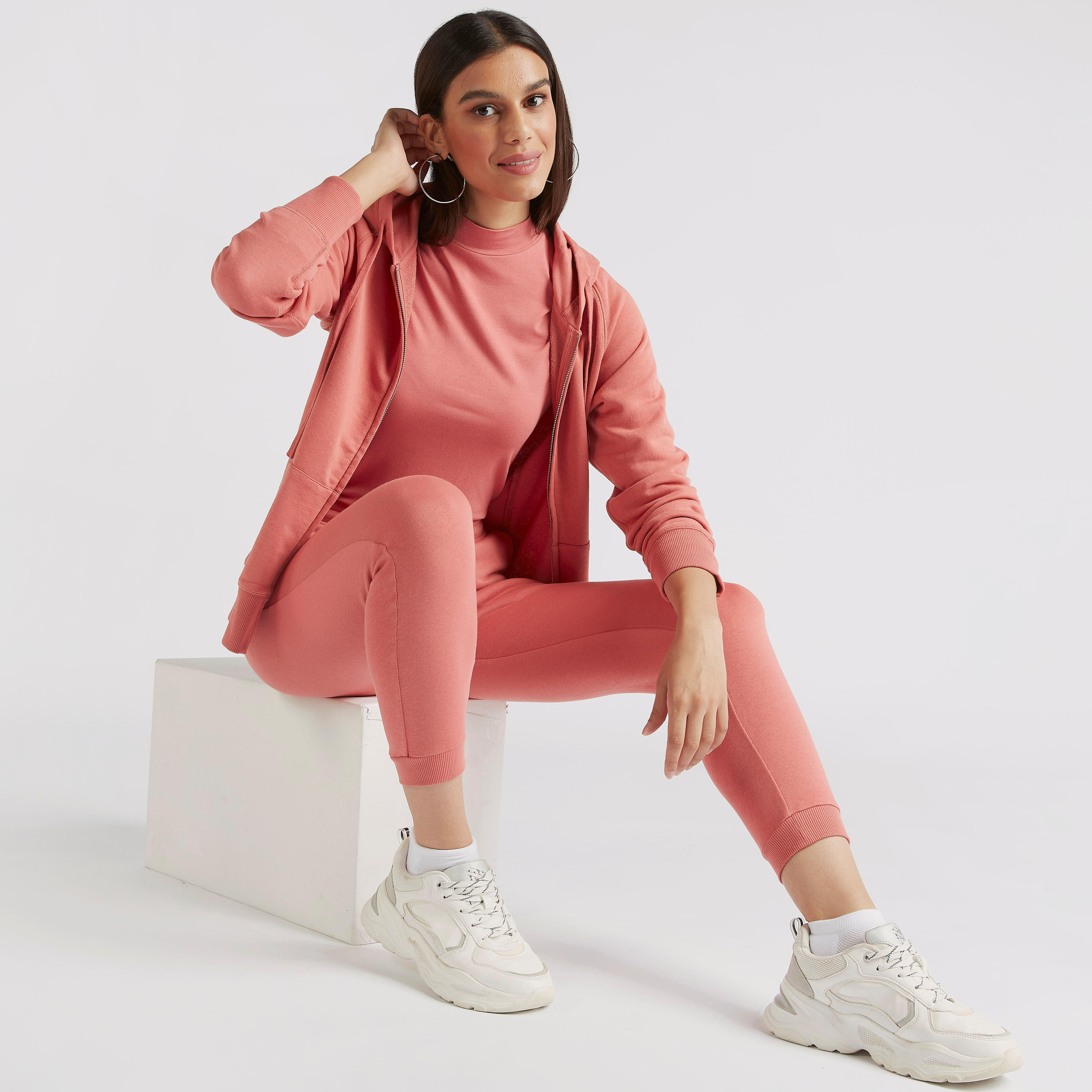 Solid Hooded Jacket with Pocket and Zip Closure-women-winterwear-hoodiesandsweatshirts-hoodies-image-6