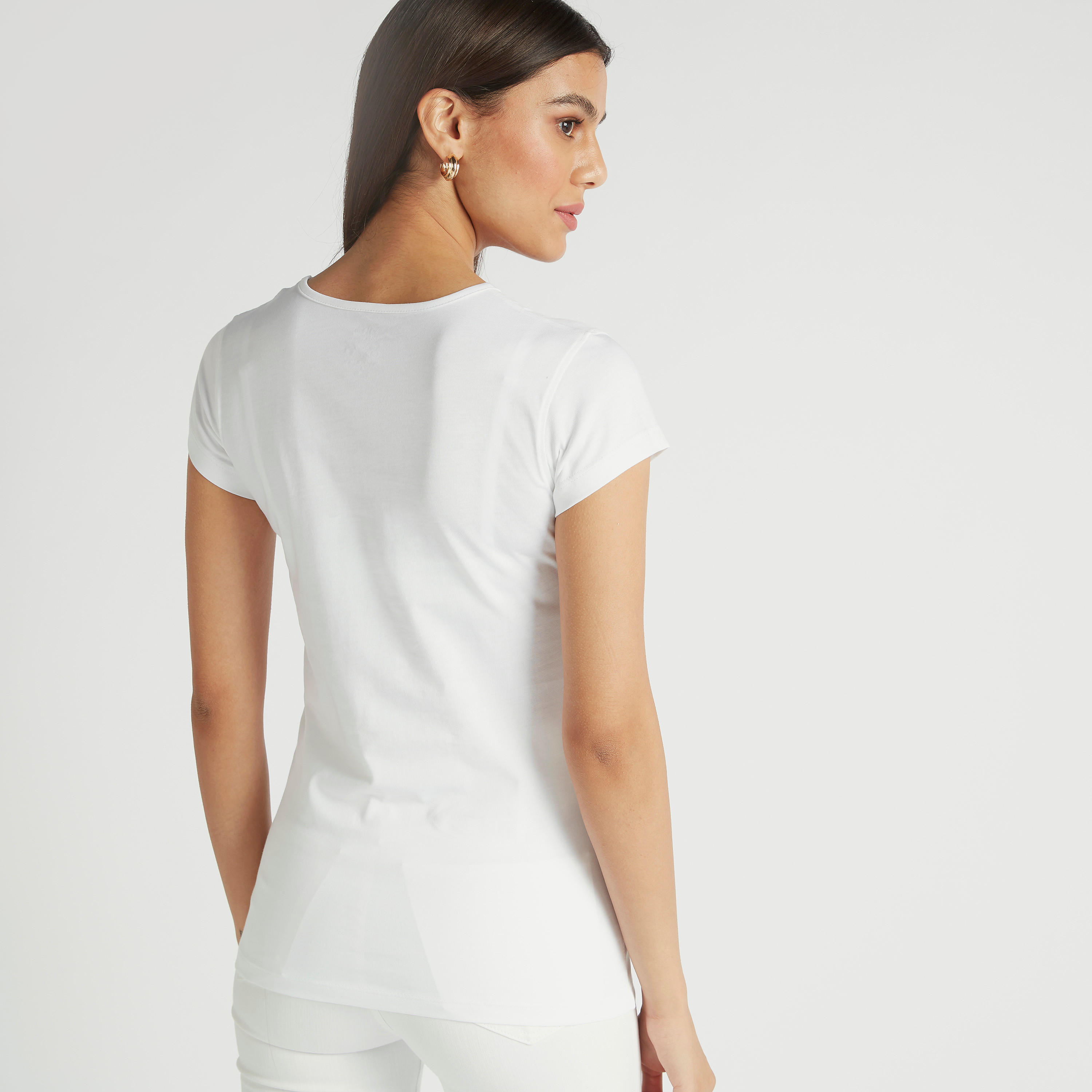 تيشيرت بياقة ضيّقة وأكمام كاب وطَبعات-women-clothing-tshirts-image-2