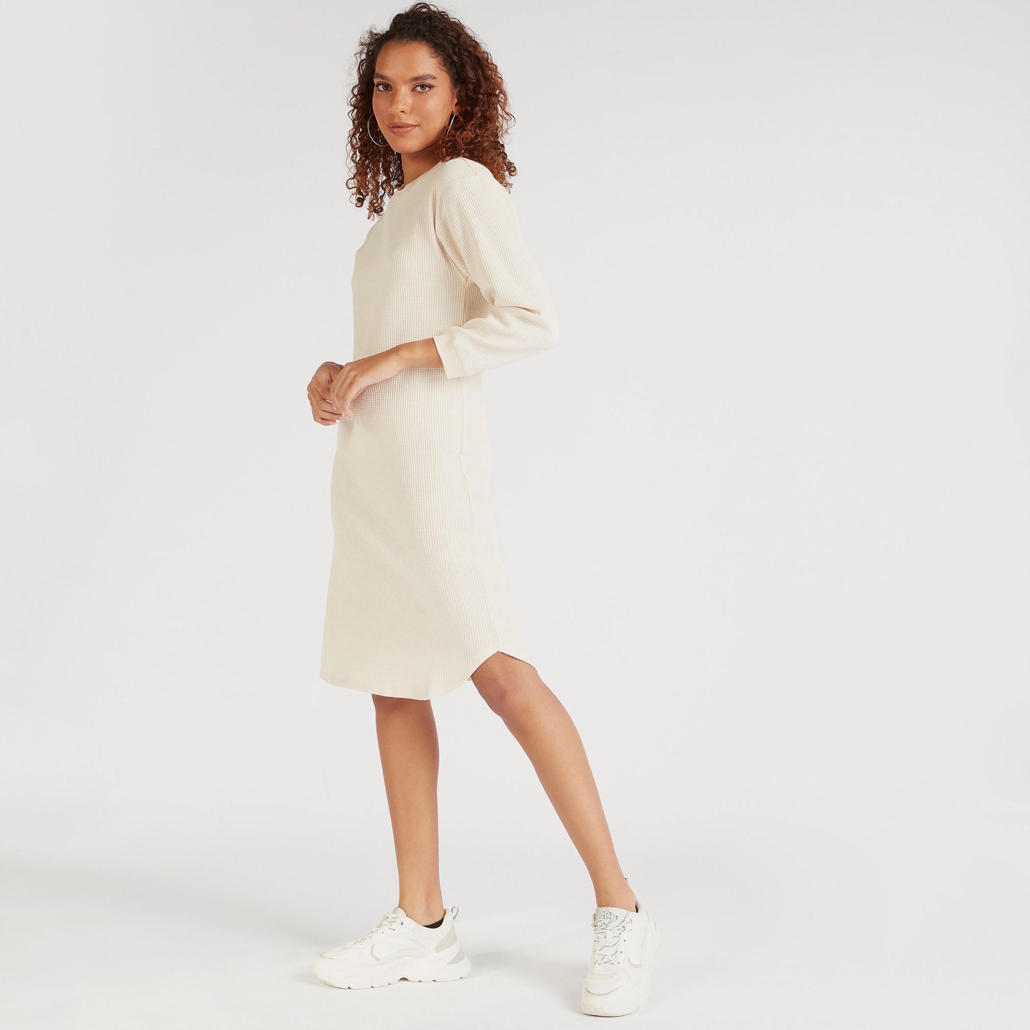 فستان واسع ميدي بارز الملمس بأكمام طويلة-women-clothing-dresses-image-1