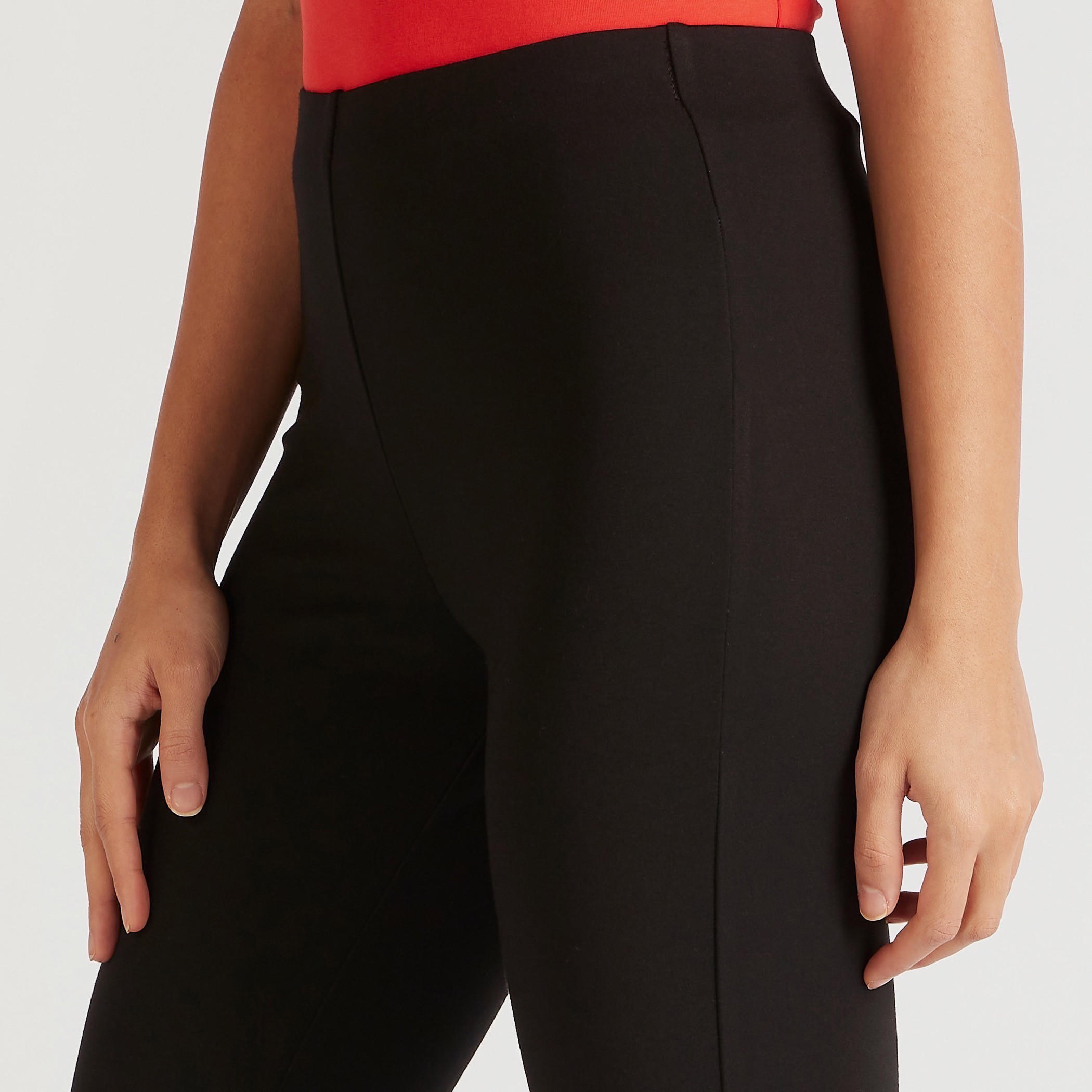 بنطلون ليقنز سادة بخصر مطّاطي متوسط الارتفاع-women-clothing-bottoms-leggings-image-2