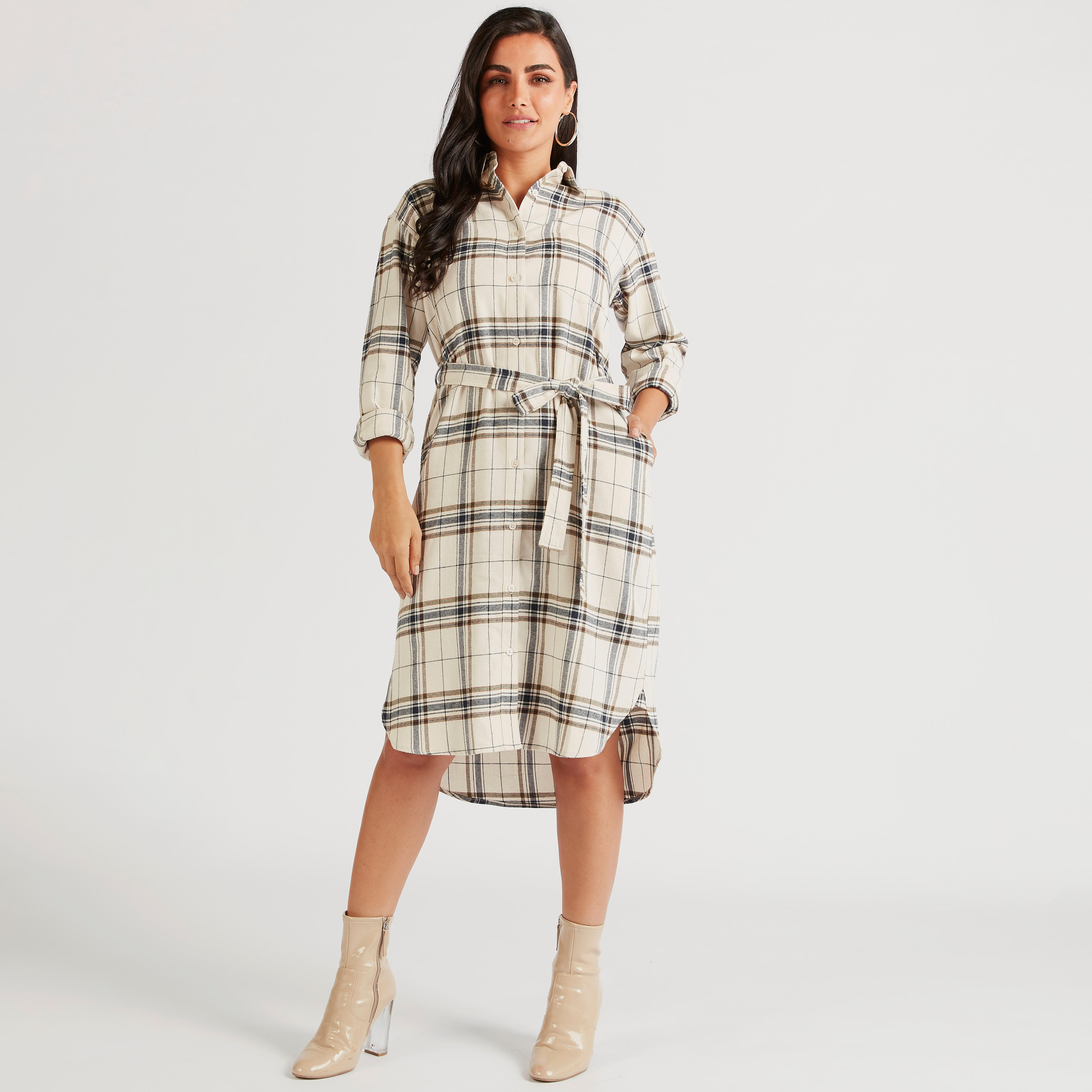 فستان قميص ميدي بطبعات كاروهات-women-clothing-dresses-image-6