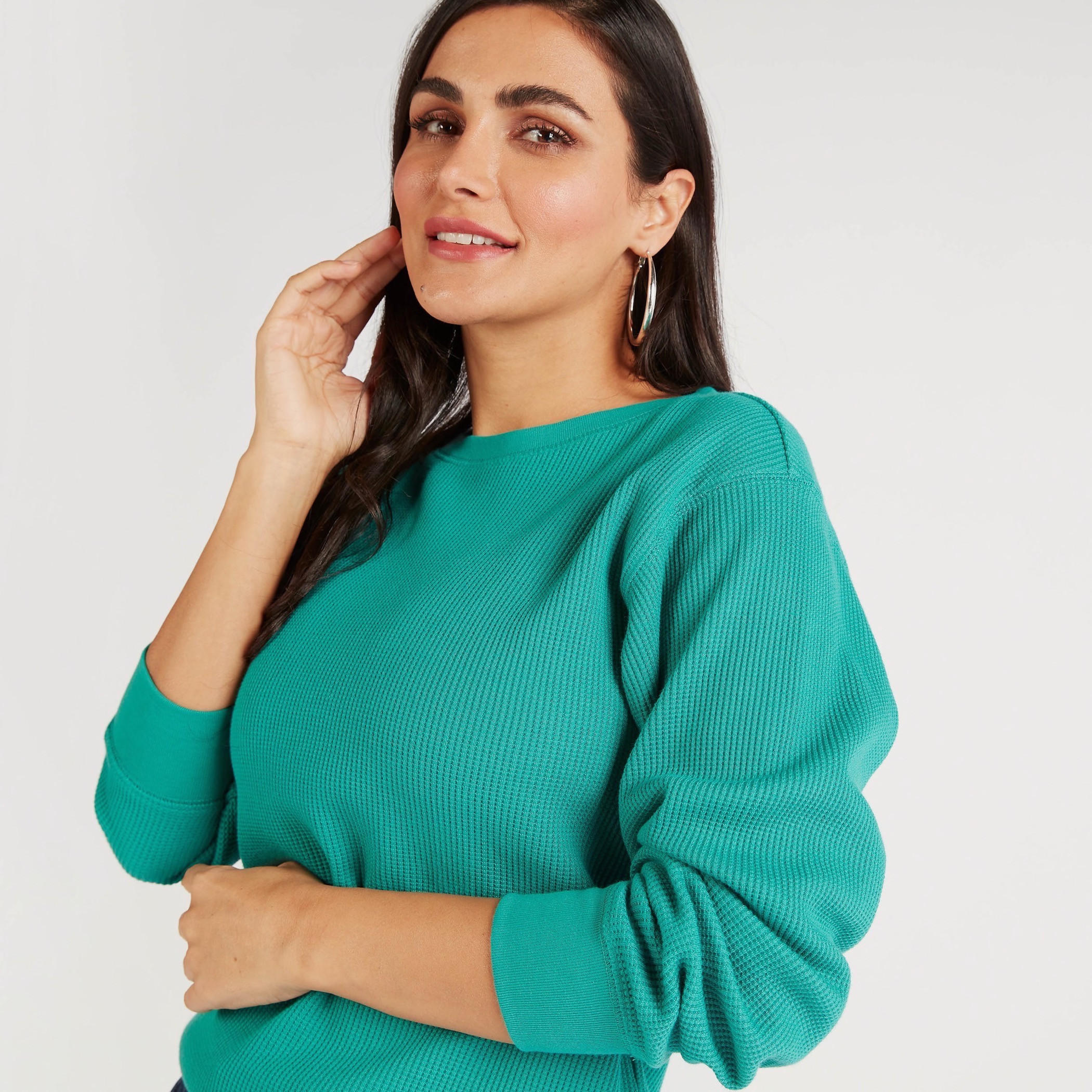 تيشيرت بارز الملمس بياقة ضيّقة وأكمام طويلة-women-clothing-tshirts-image-6
