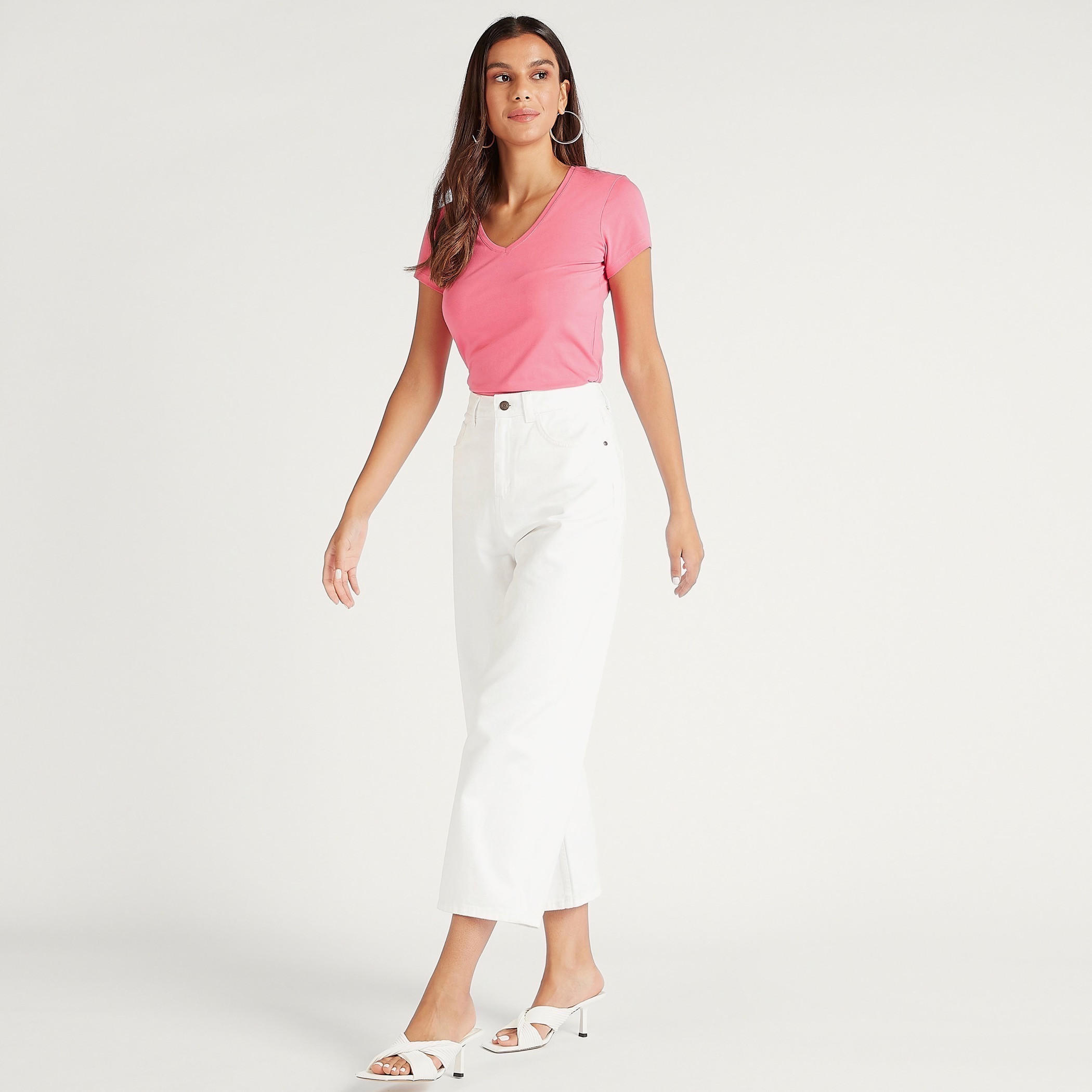 تيشيرت سادة بياقة V وأكمام كاب-women-clothing-tshirts-image-2