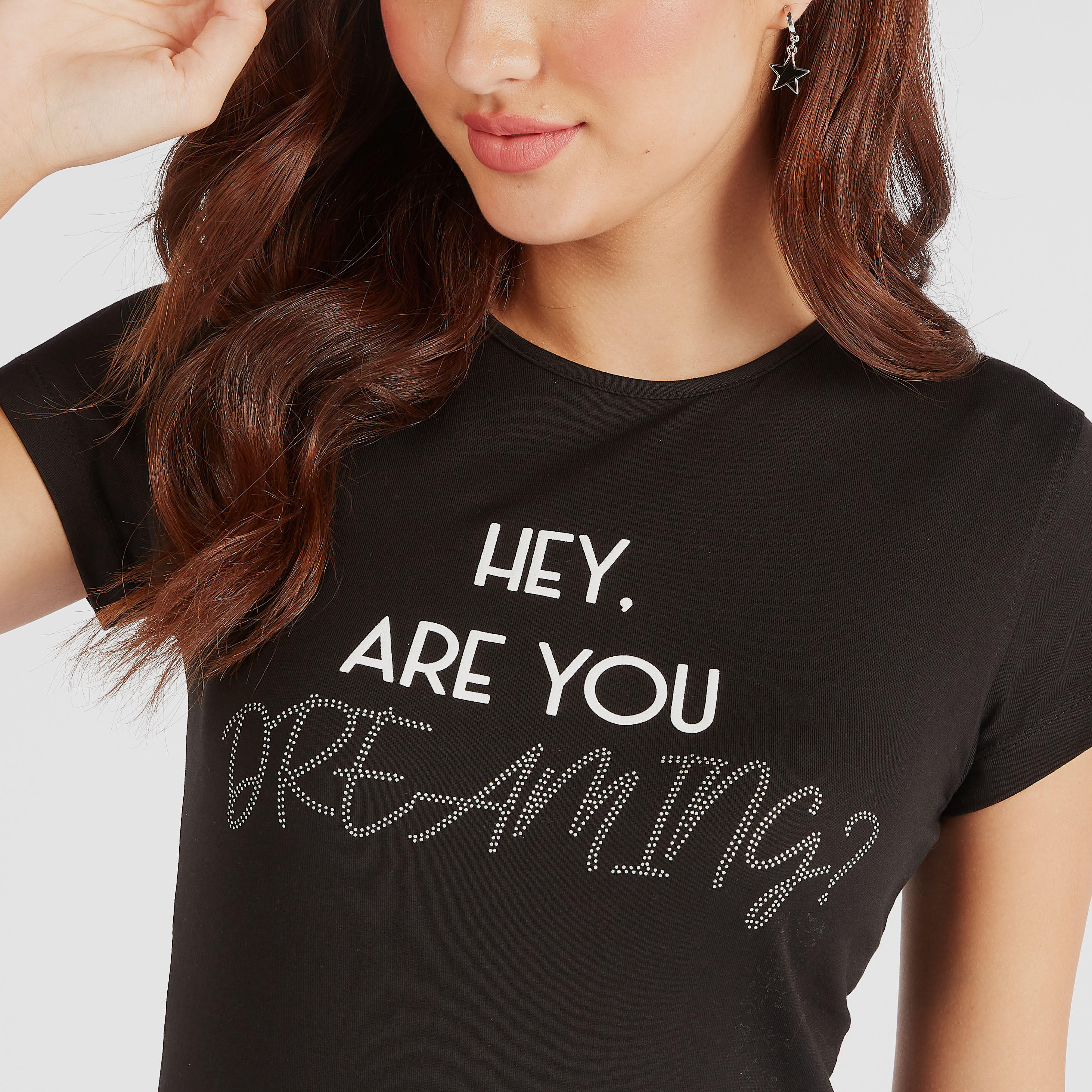 تيشيرت بياقة ضيّقة وأكمام كاب وطَبعات-women-clothing-tshirts-image-3