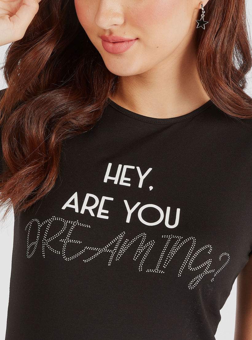 تيشيرت بياقة ضيّقة وأكمام كاب وطَبعات-women-clothing-tshirts-image-3