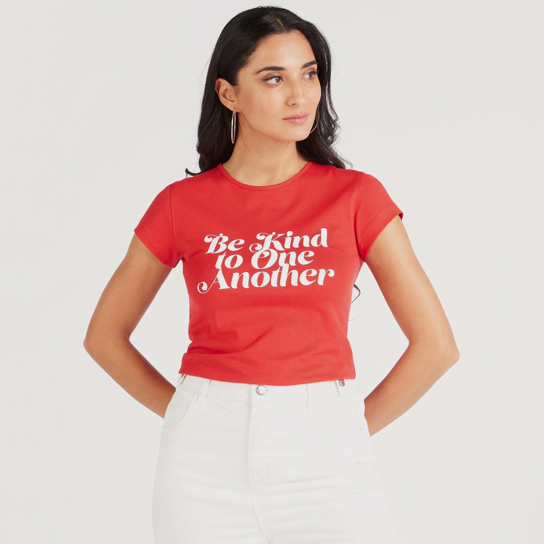 تيشيرت بياقة ضيّقة وأكمام كاب وطَبعات-women-clothing-tshirts-image-4