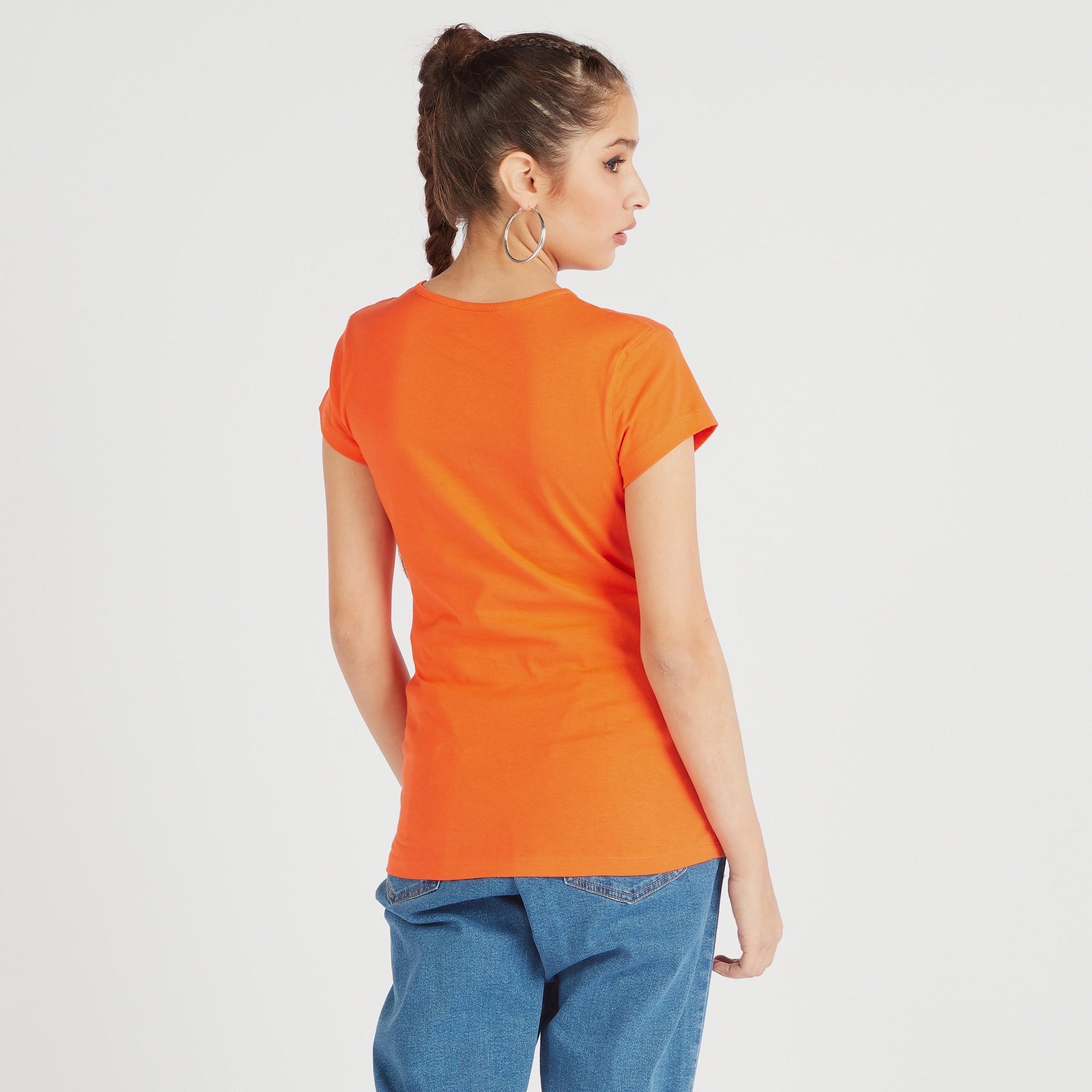 تيشيرت بياقة ضيّقة وأكمام كاب وطبعات-women-clothing-tshirts-image-1