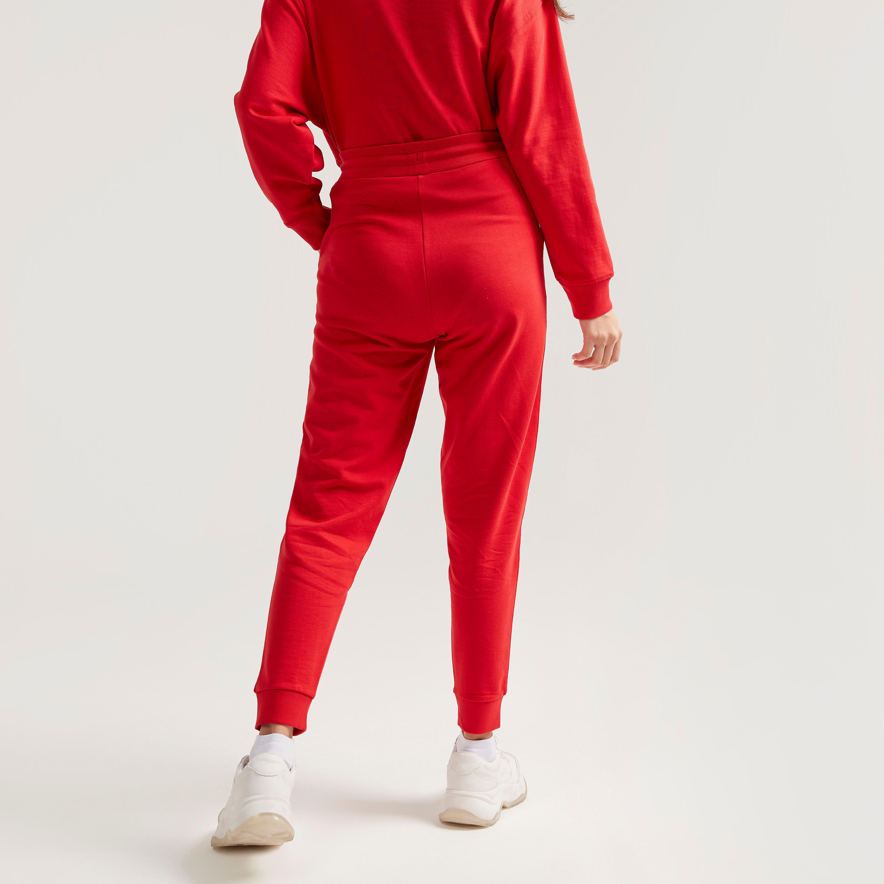 بنطلون رياضي سادة بخصر متوسّط الارتفاع ورباط وجيوب-women-clothing-bottoms-joggers-image-20