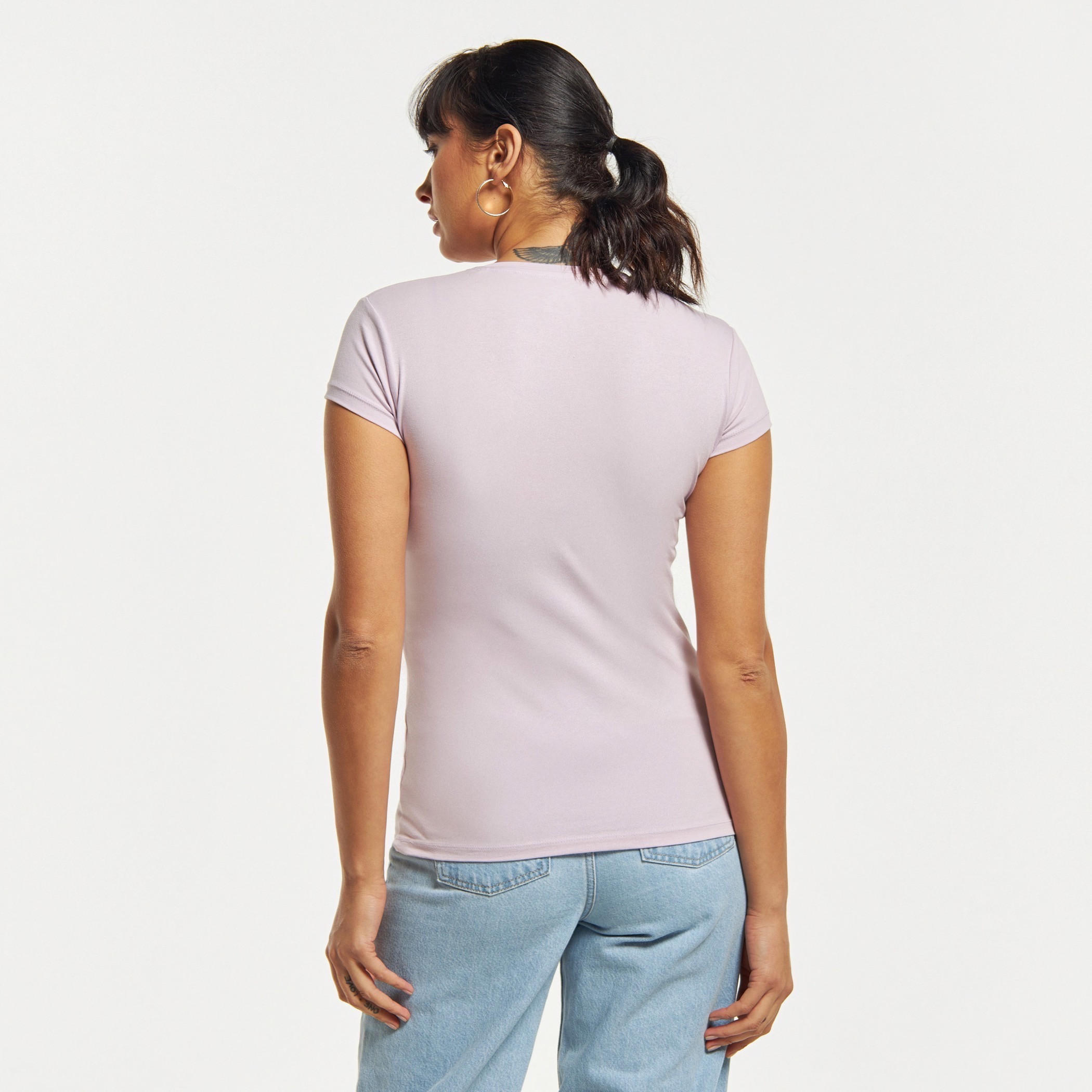 تيشيرت سادة بياقة ضيّقة وأكمام قصيرة-women-clothing-tshirts-image-19