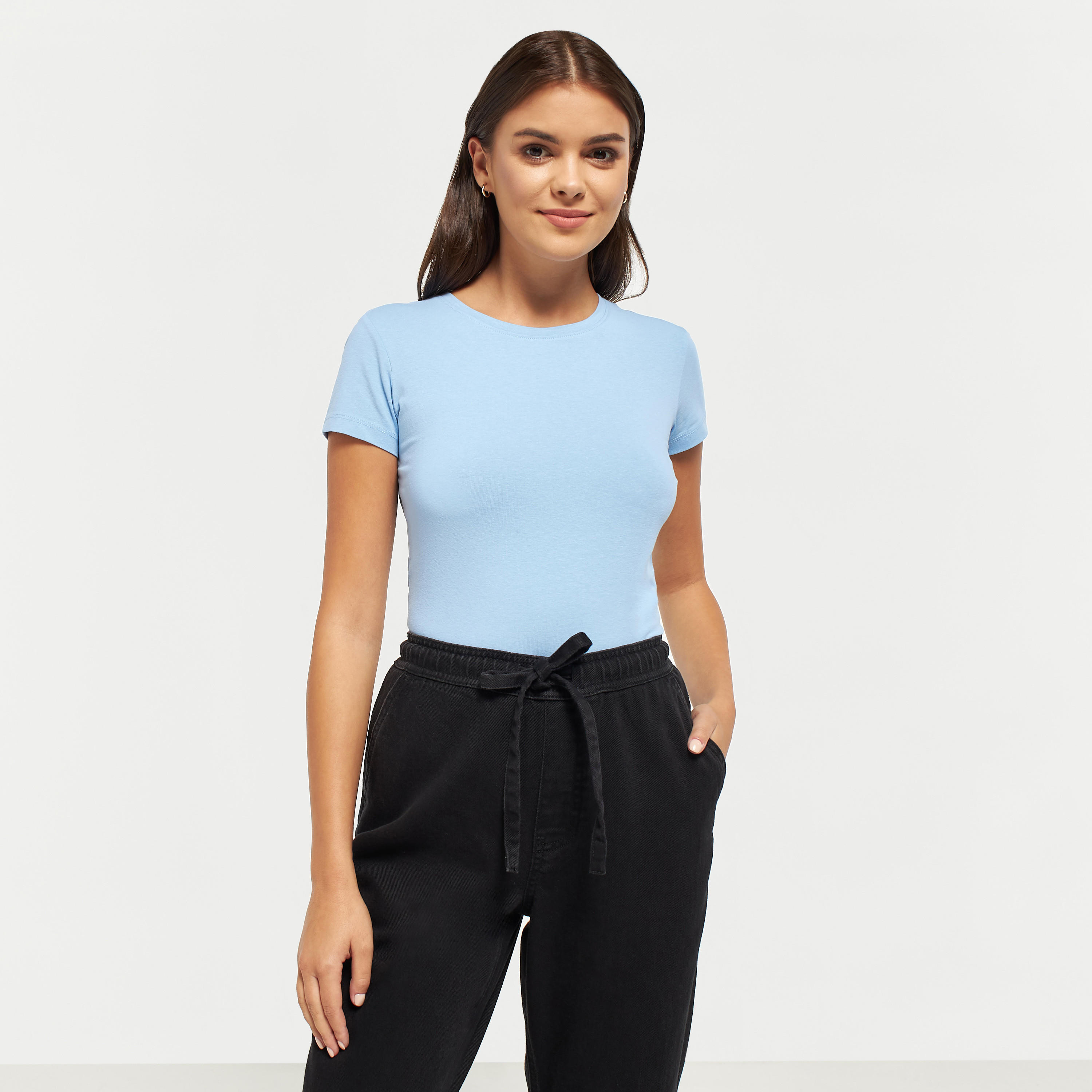 تيشيرت سادة بياقة مستديرة وأكمام قصيرة-women-clothing-tshirts-image-1