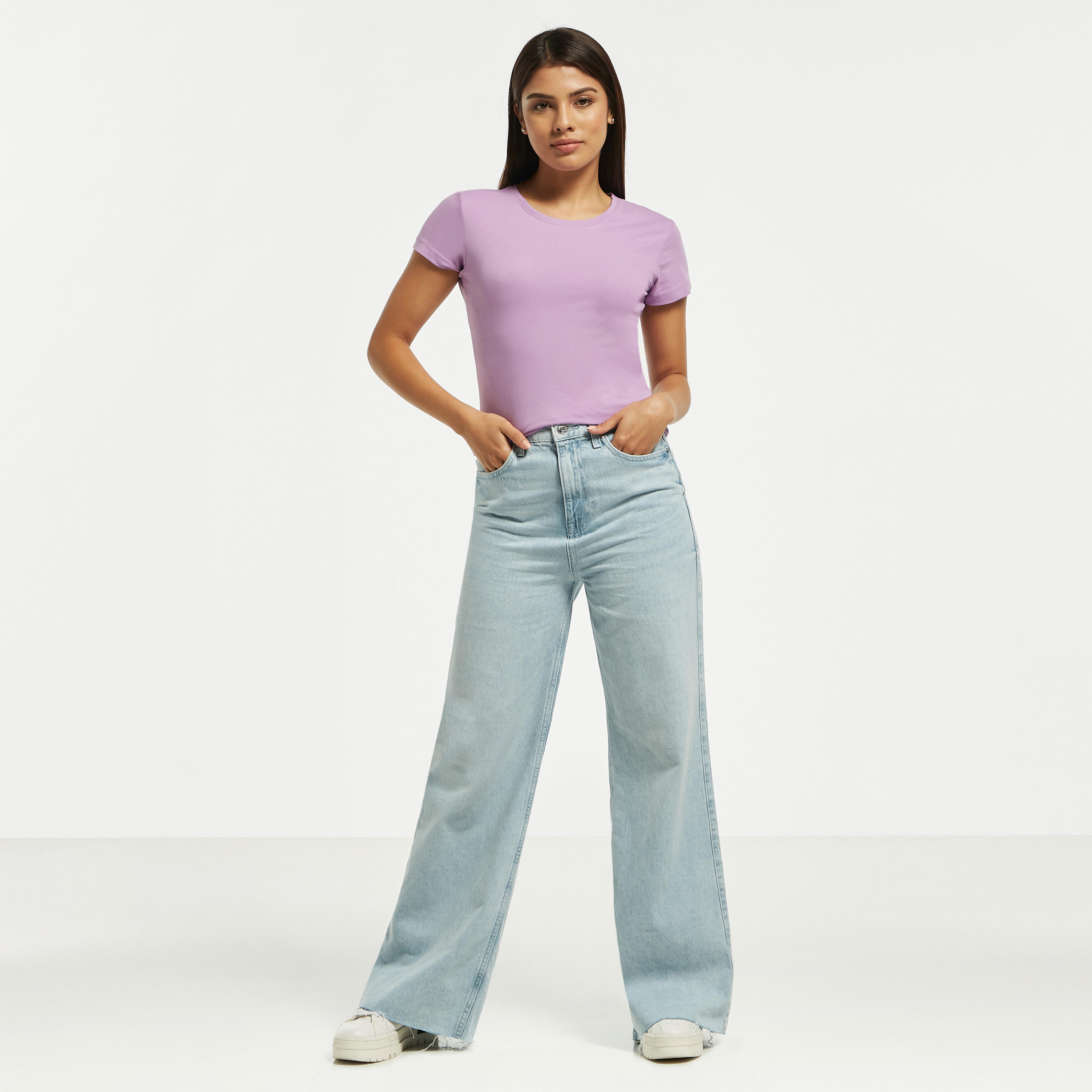 تيشيرت سادة بياقة مستديرة وأكمام قصيرة-women-clothing-tshirts-image-10