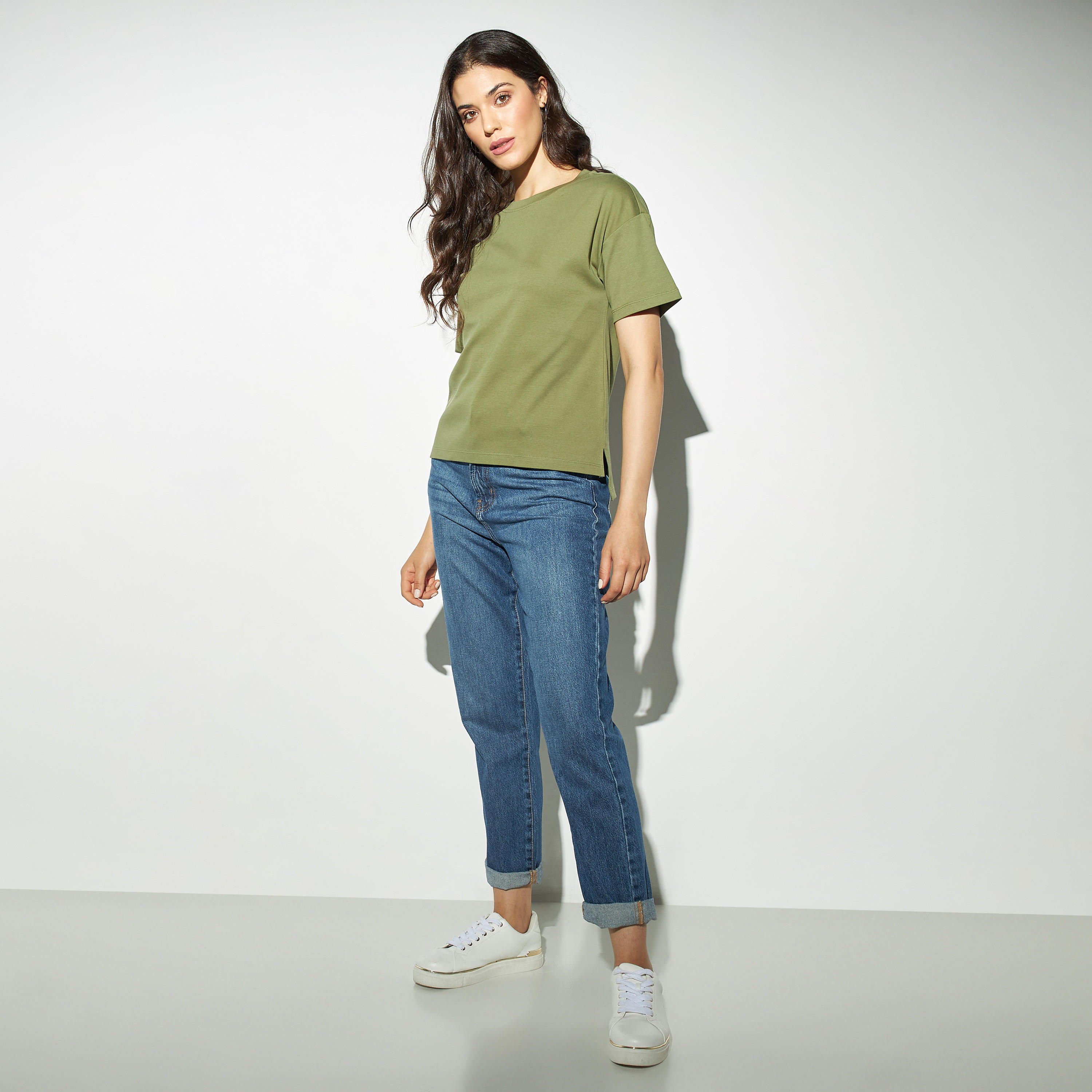 تيشيرت سادة بياقة مستديرة وأكمام قصيرة-women-clothing-tshirts-image-2
