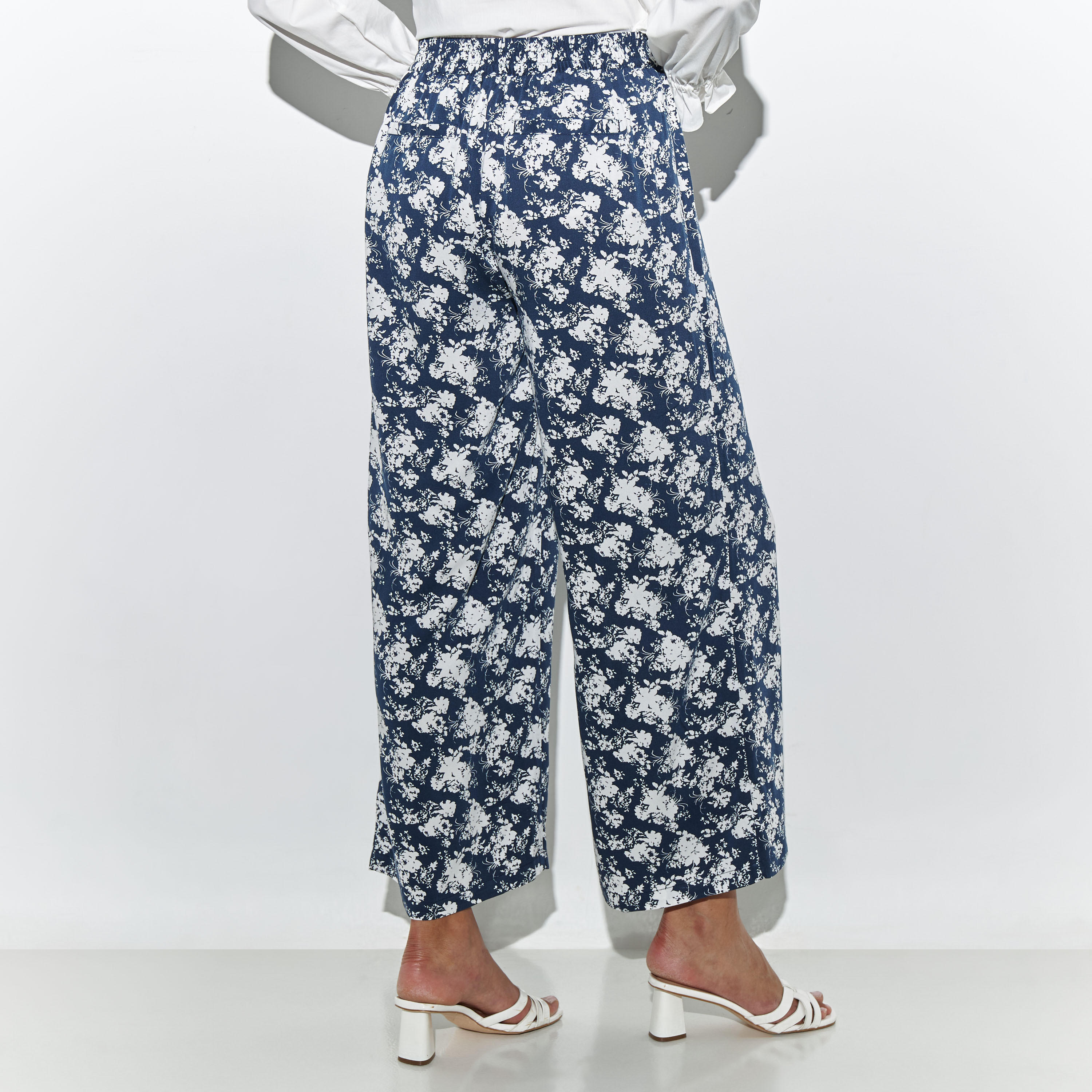 بنطلون بالازو بطبعات أزهار وأربطة-women-clothing-bottoms-trousers-image-3