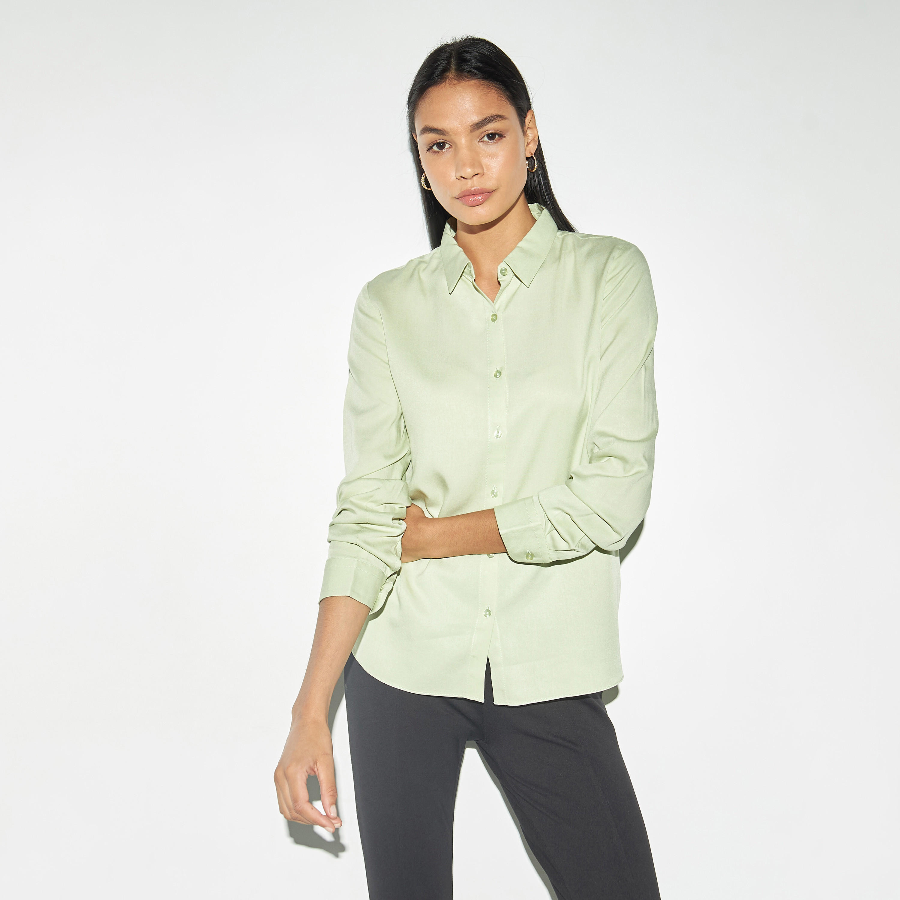 قميص بأكمام طويلة وكسّرات-women-clothing-shirtsandblouses-shirts-image-5