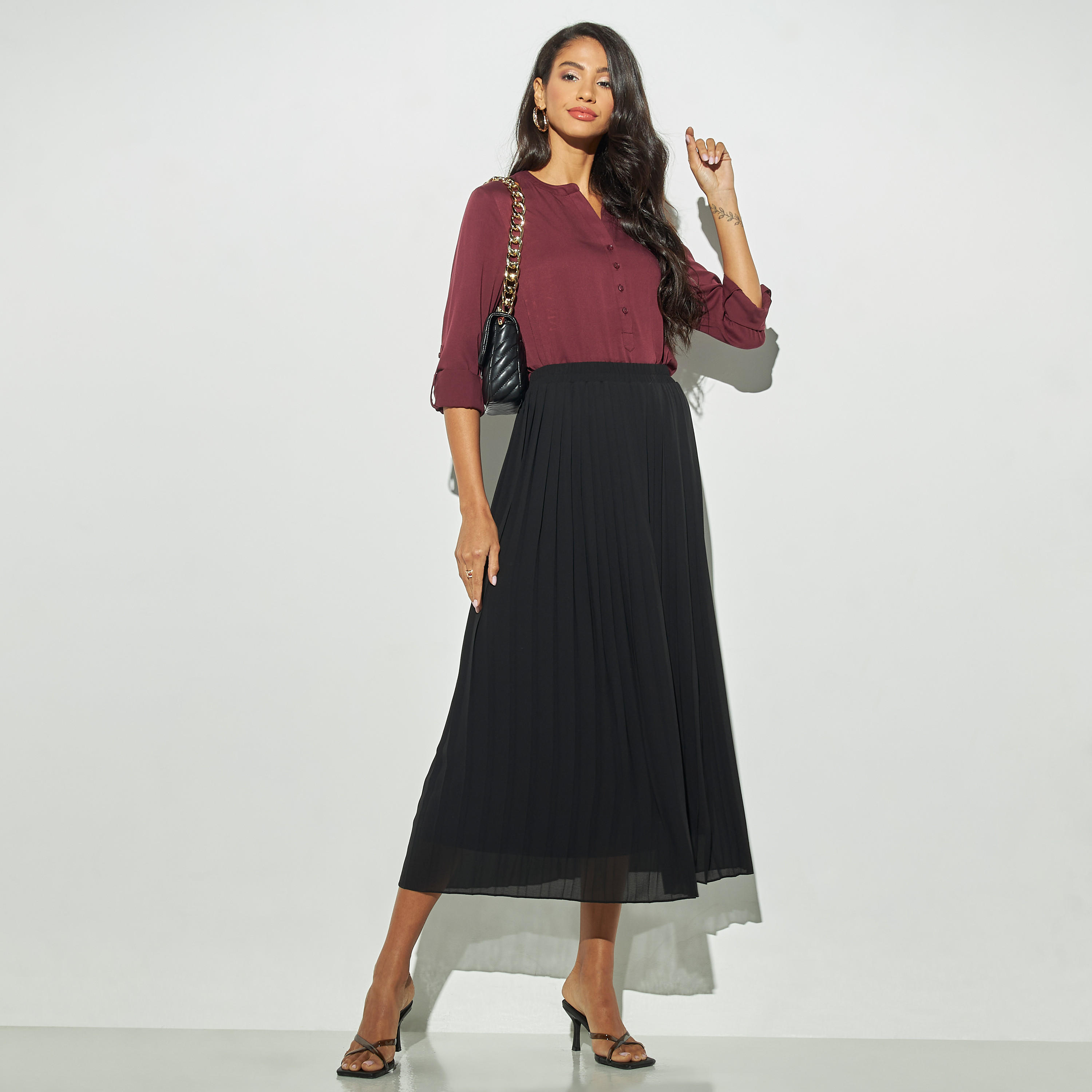 بلوزة بياقة شريطة وأكمام مثنية لأعلى-women-clothing-shirtsandblouses-blouses-image-3