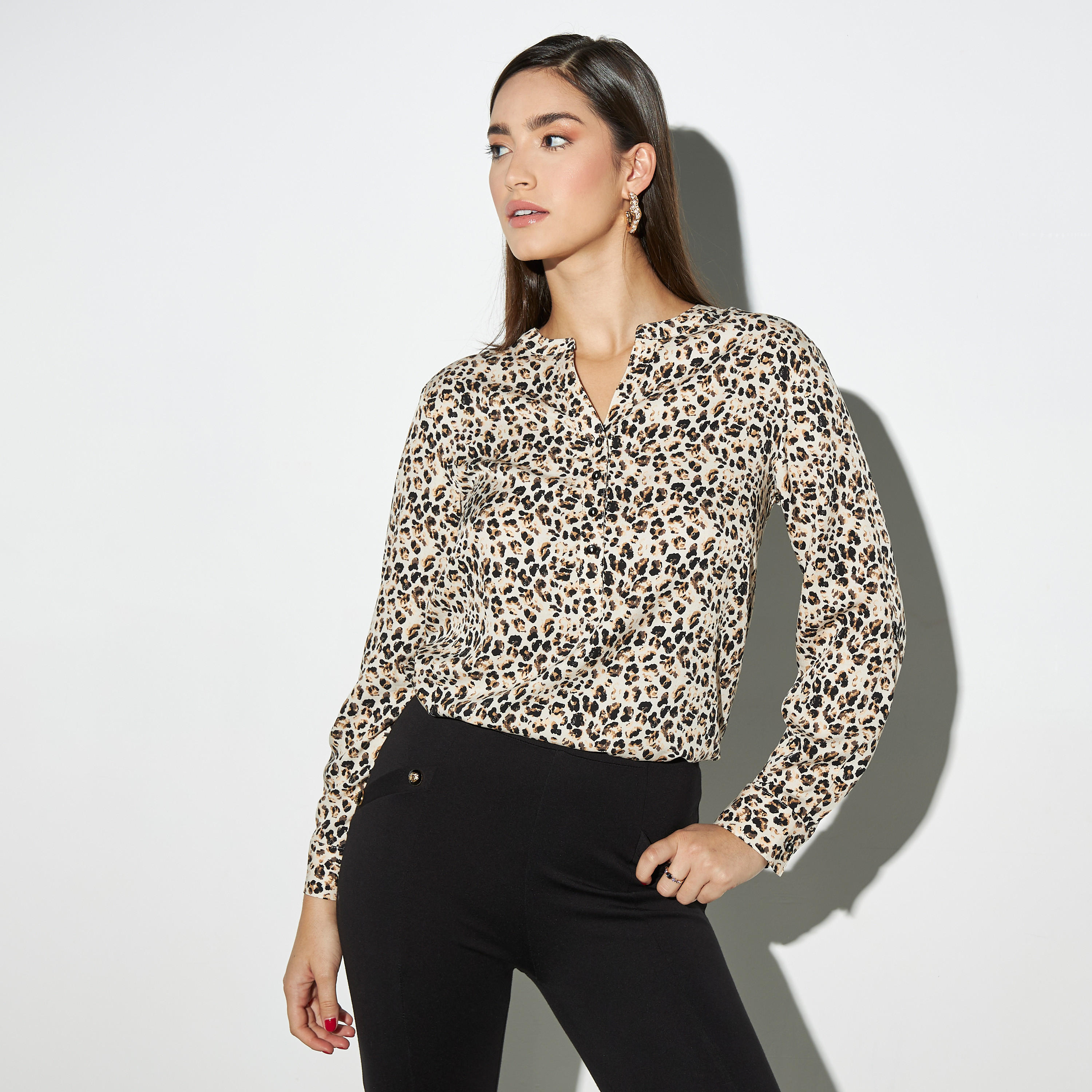 قميص بأكمام طويلة وطبعات حيوانات من تو إكستريمز-women-clothing-shirtsandblouses-shirts-image-1