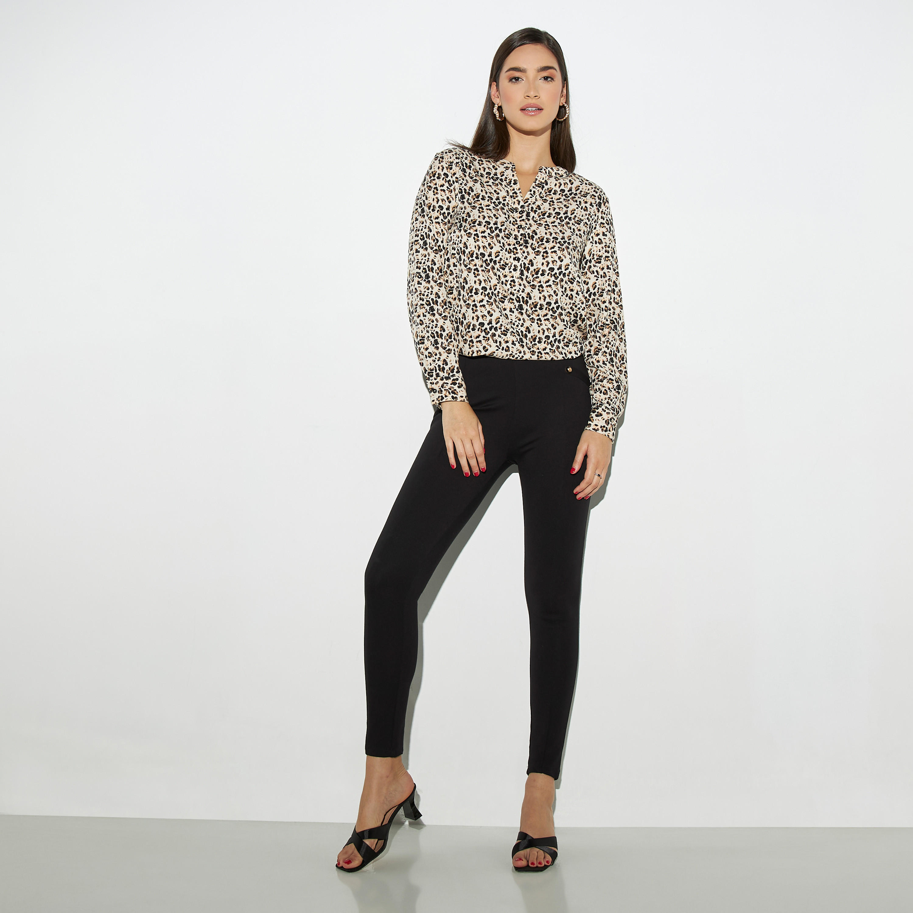 قميص بأكمام طويلة وطبعات حيوانات من تو إكستريمز-women-clothing-shirtsandblouses-shirts-image-2