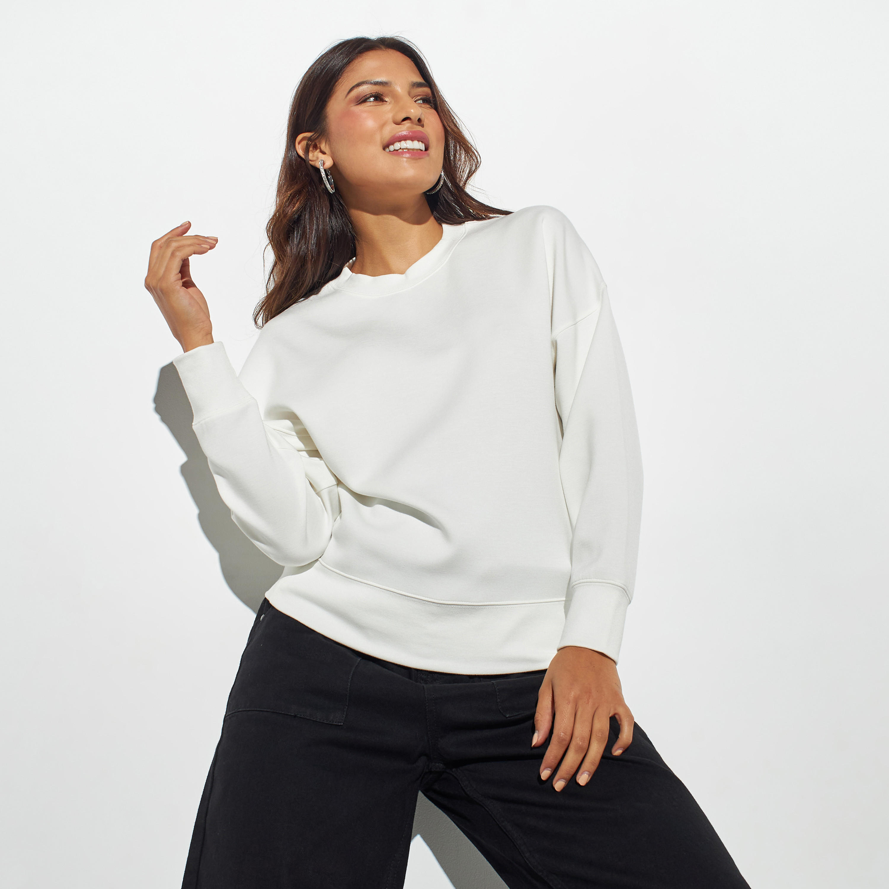 سويت شيرت سادة بأكمام طويلة-women-winterwear-hoodiesandsweatshirts-sweatshirts-image-4