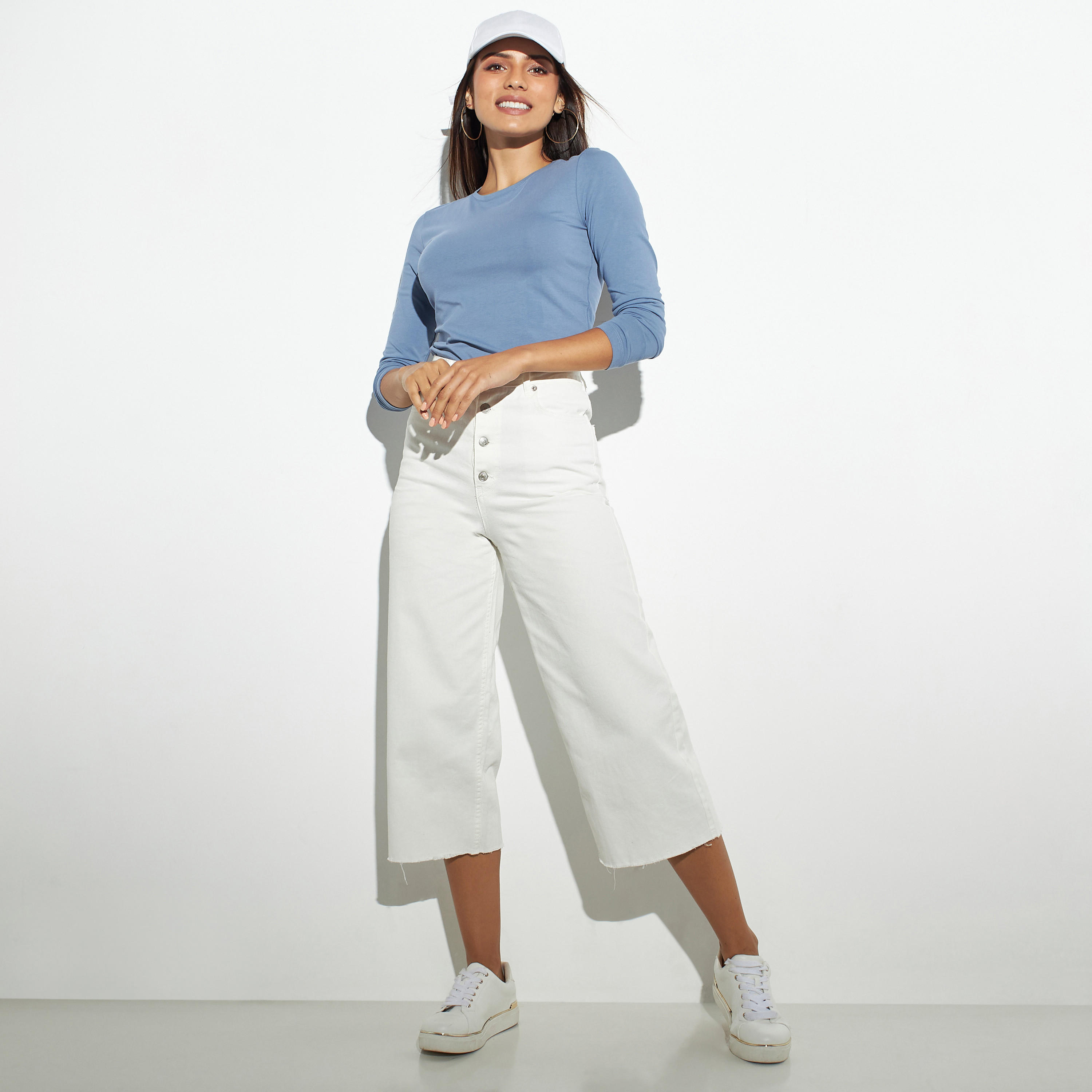 تيشيرت سادة بياقة ضيّقة وأكمام طويلة-women-clothing-tshirts-image-3