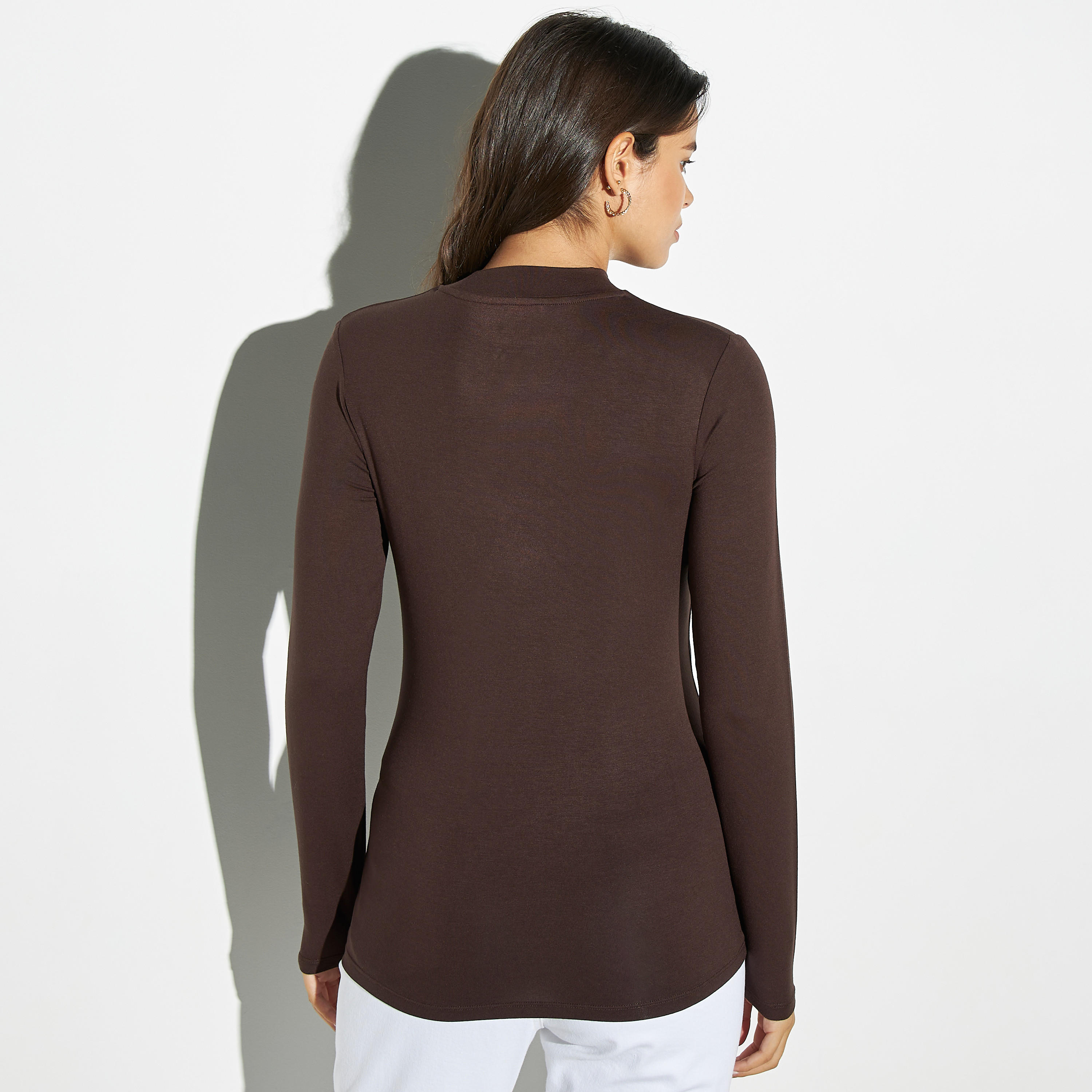 تيشيرت سادة بياقة عالية وأكمام طويلة-women-clothing-tshirts-image-2