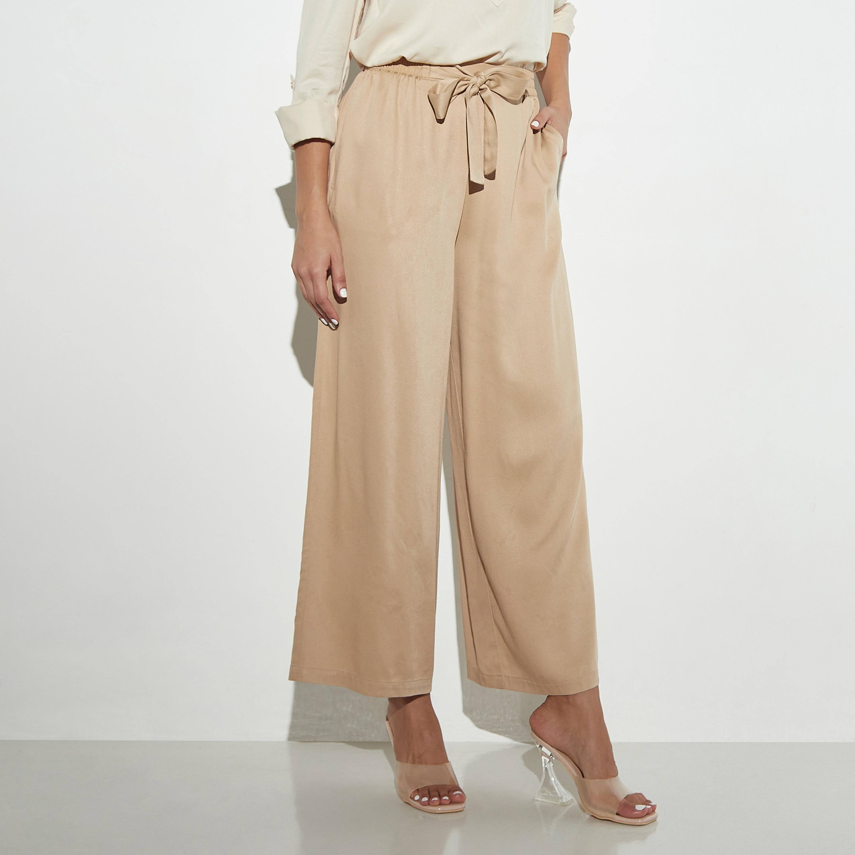 بنطلون واسع الساقين بحزام ربط وجيوب-women-clothing-bottoms-trousers-image-1